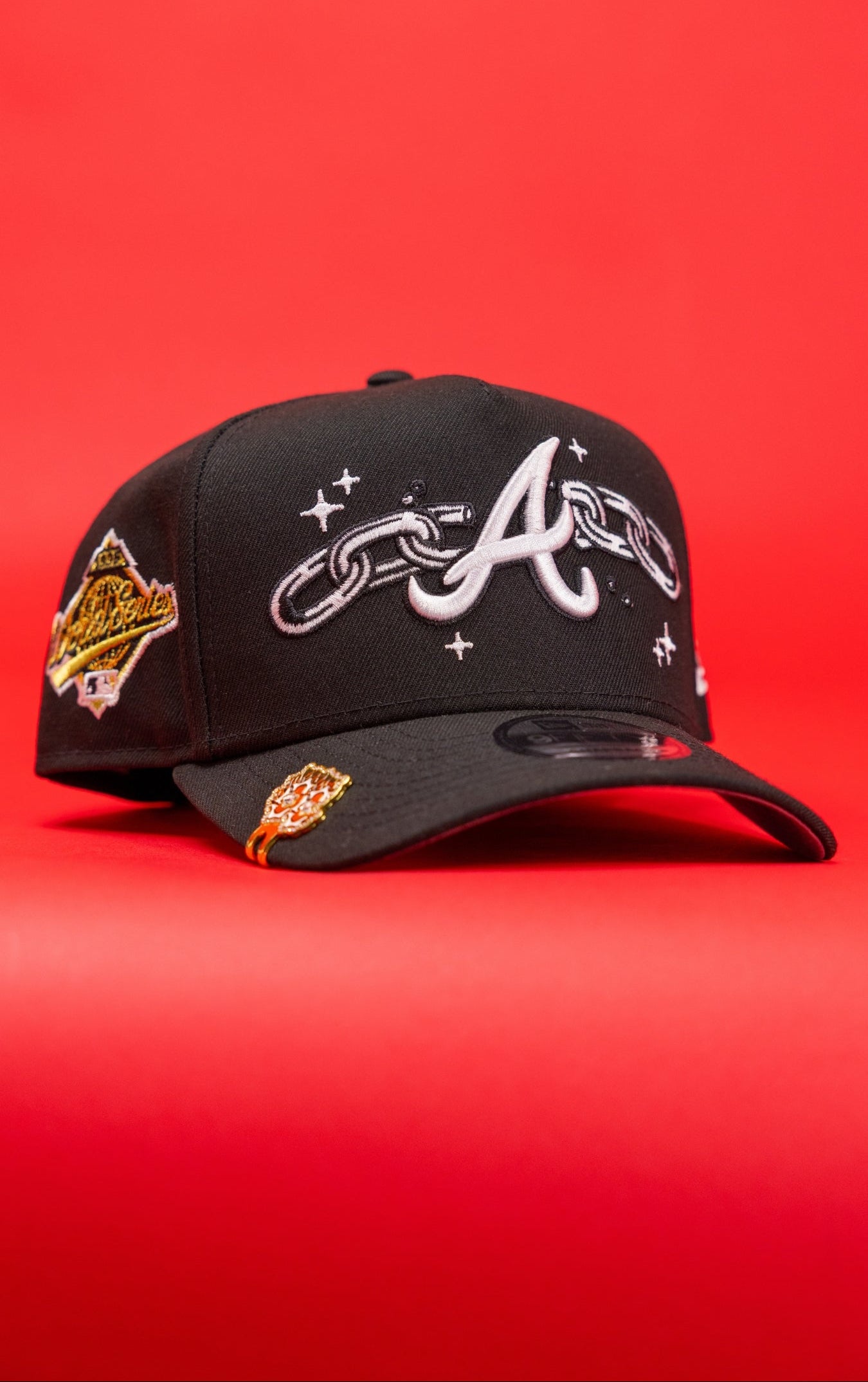 NEW ERA 9FIFTY A-FRAME BLACK ATLANTA BRAVES SNAPBACK W/ EMBROIDERY + 1996 WORLD SERIES SIDE PATCH