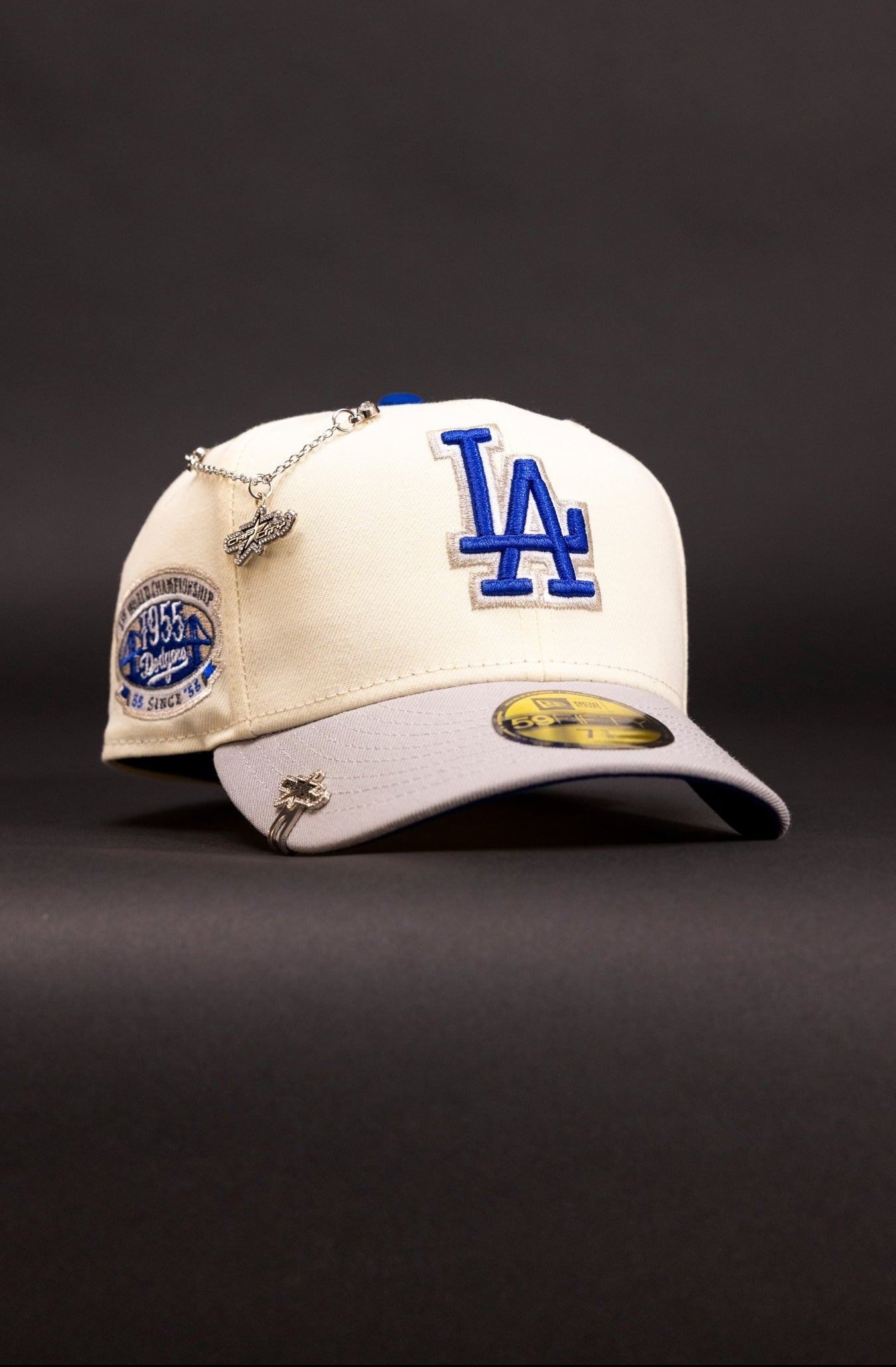 NEW ERA EXCLUSIVE 59FIFTY CHROME/GREY LOS ANGELES DODGERS W/ 1ST WORLD CHAMPIONSHIP SIDE PATCH