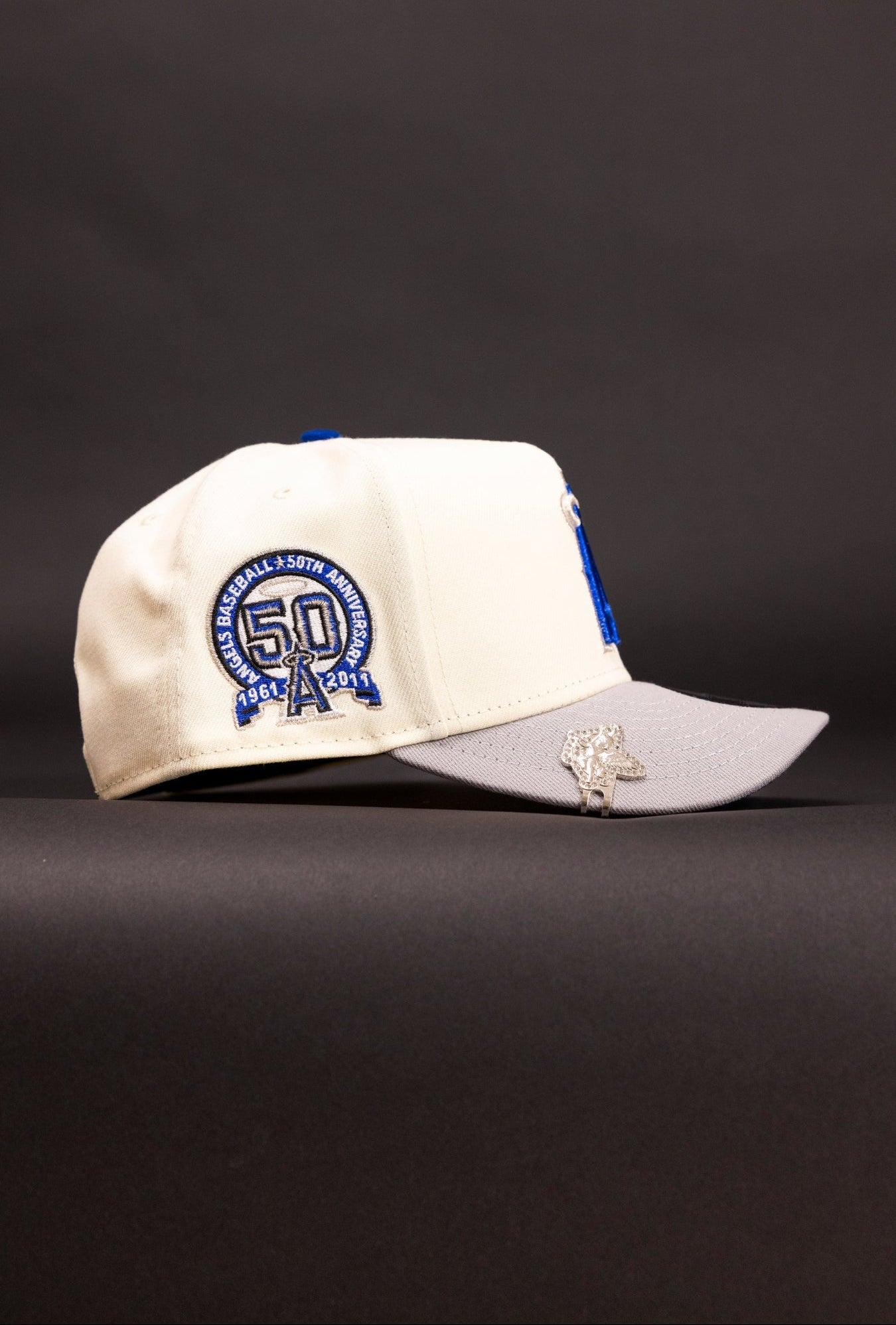 NEW ERA 9FIFTY A-FRAME CHROME/GREY ANAHEIM ANGELS SNAPBACK W/  SIDE PATCH