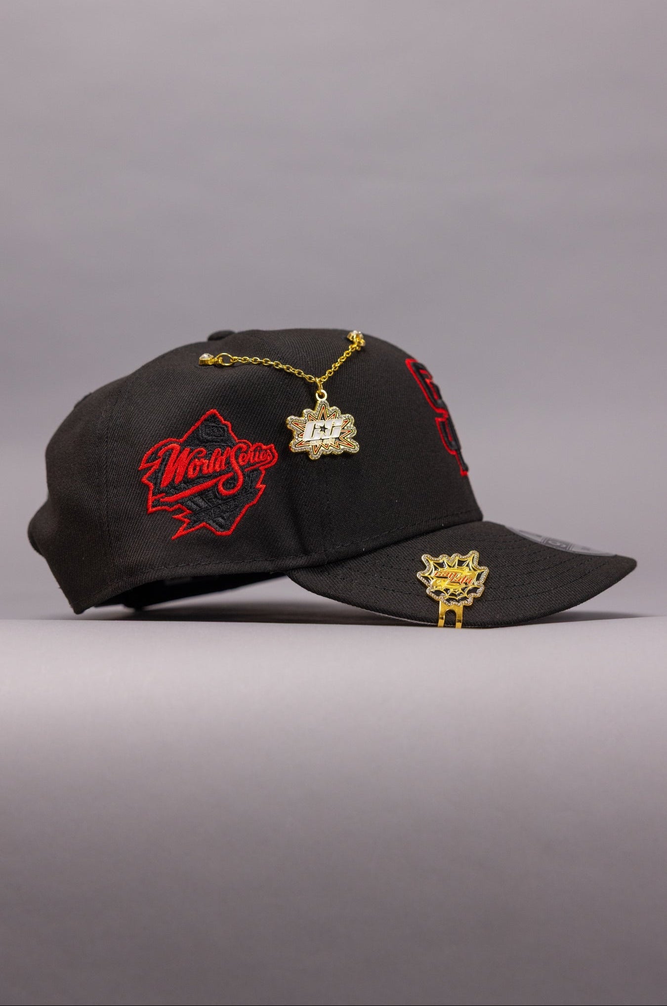 NEW ERA EXCLUSIVE 9FIFTY BLACKED OUT SAN DIEGO PADRES SNAPBACK W/ WORLD SERIES SIDE PATCH
