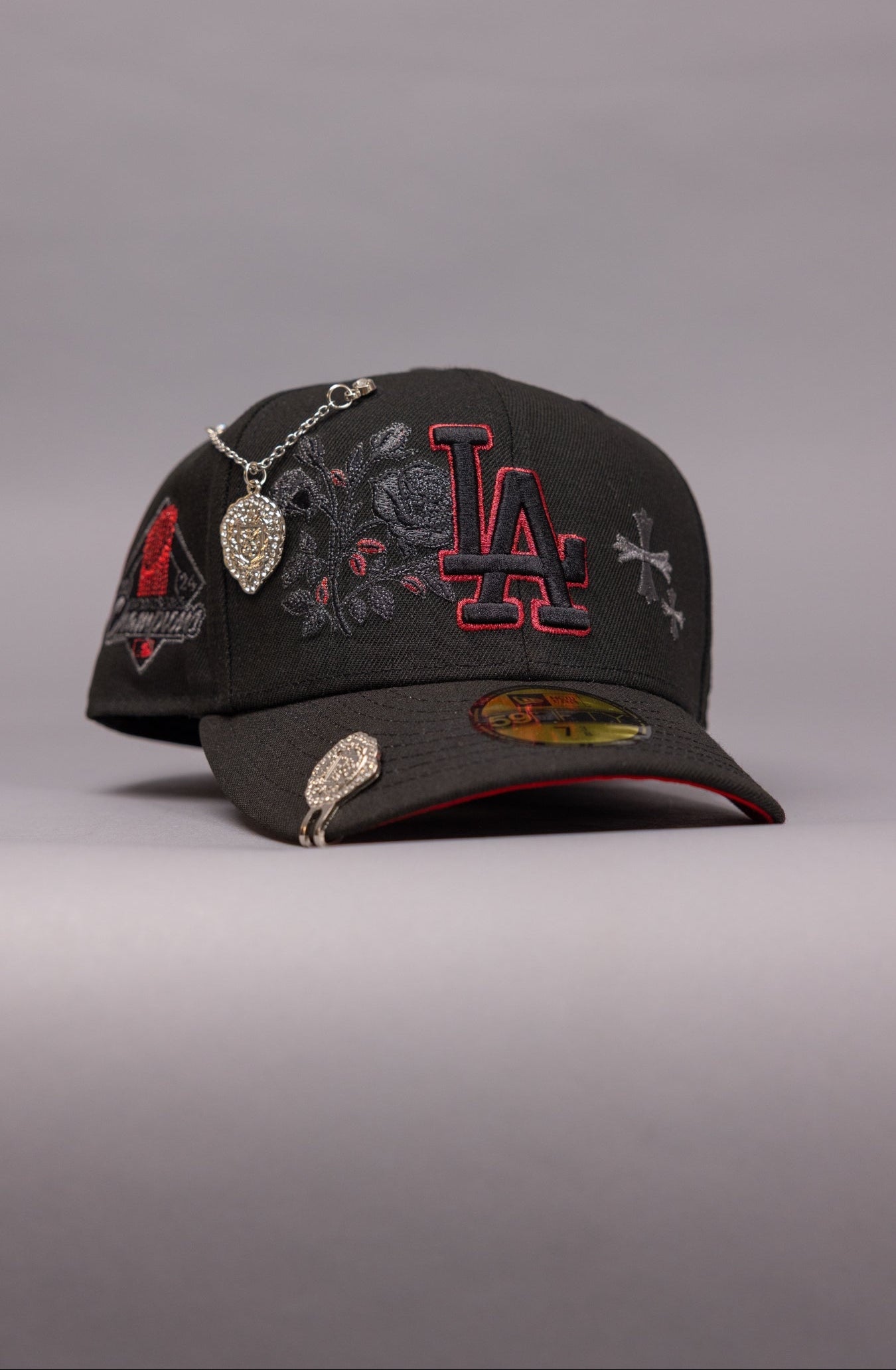 NEW ERA EXCLUSIVE 59FIFTY BLACKED OUT LOS ANGELES DODGERS W/ BLOOMING ROSE + WORLD CHAMPIONS SIDE PATCH