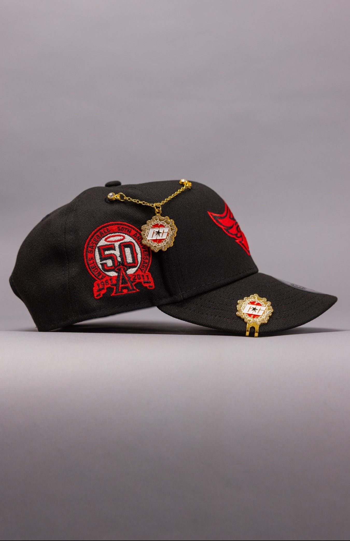 SNAPBACKS