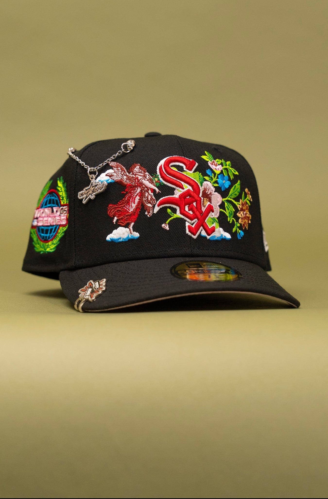 NEW ERA EXCLUSIVE 59FIFTY BLACK CHICAGO WHITE SOX "CITY OF ANGELS" W/ WORLD SERIES SIDE PATCH