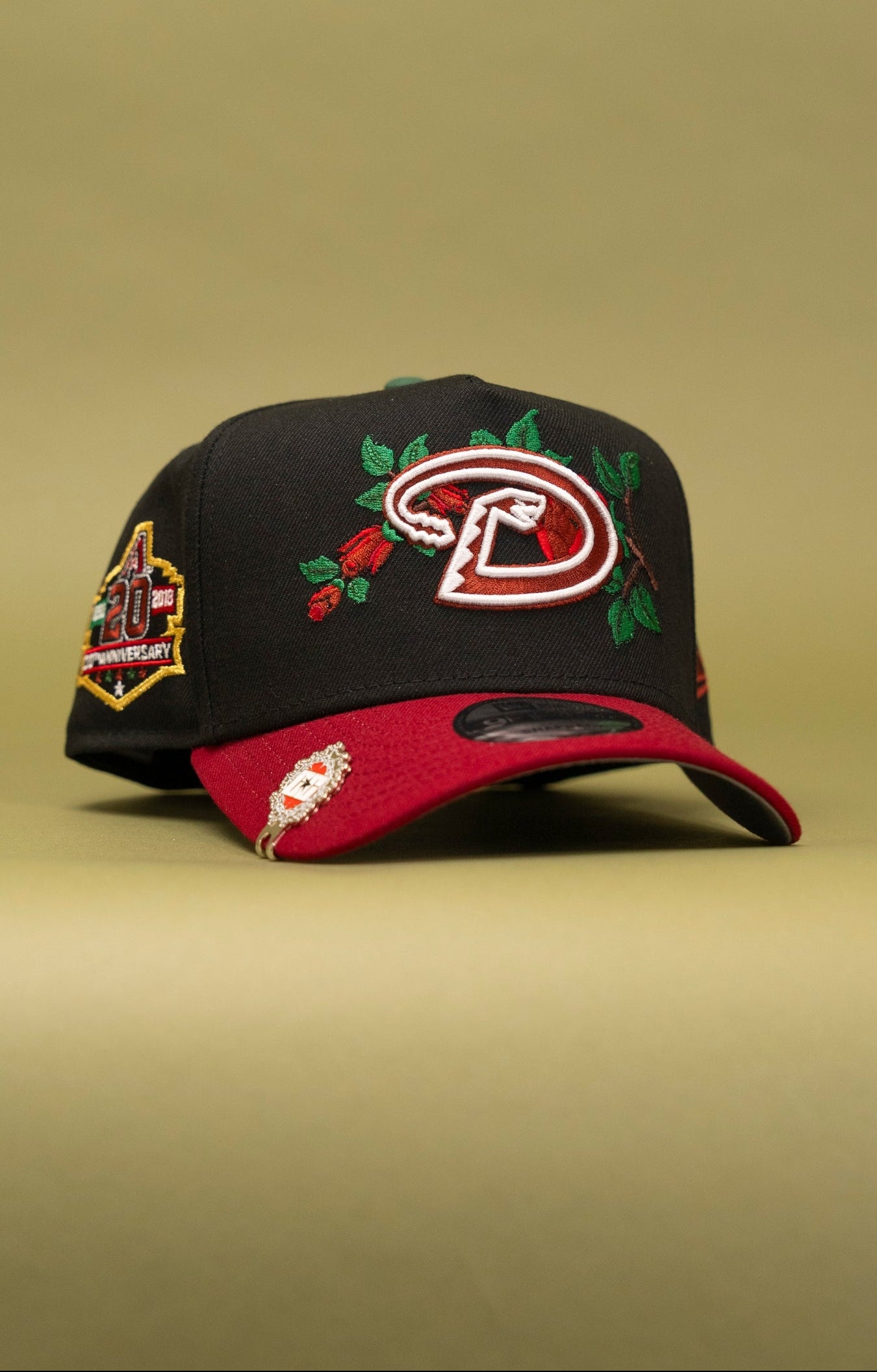 NEW ERA 9FIFTY A-FRAME BLACK/BURGUNDY ARIZONA DIAMONDBACKS SNAPBACK W/ ROSE + 20TH ANNIVERSARY SIDE PATCH