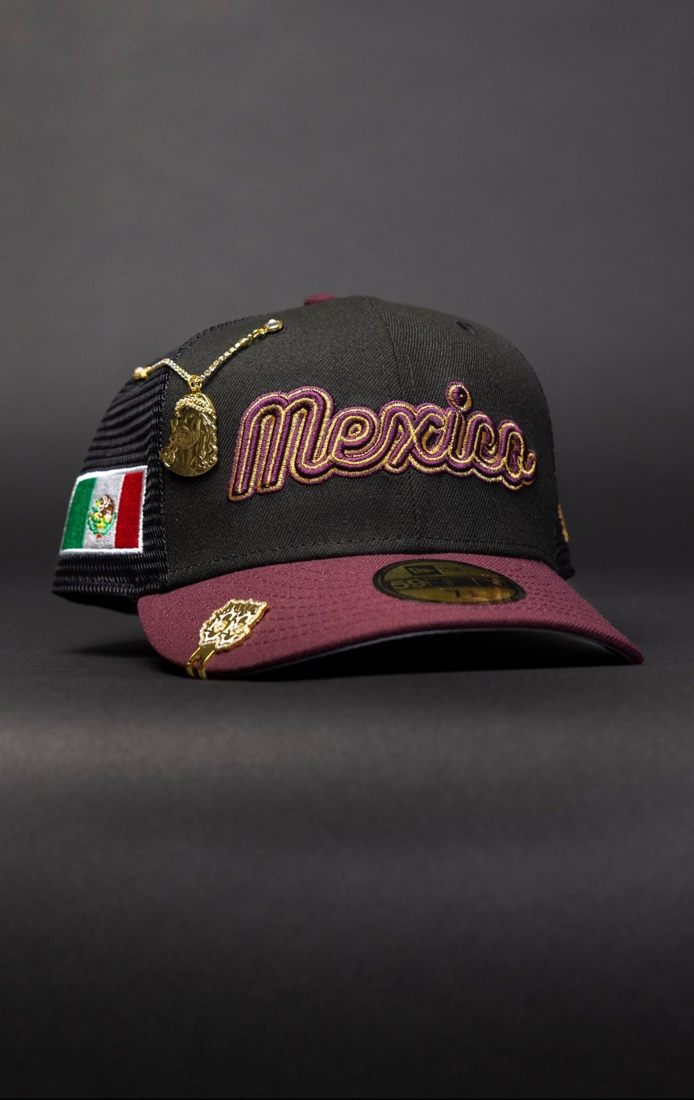 NEW ERA EXCLUSIVE 59FIFTY BLACK/BURGUNDY 2025 WBC MEXICO SCRIPT MESHBACK W/ "MEXICAN FLAG" SIDE PATCH