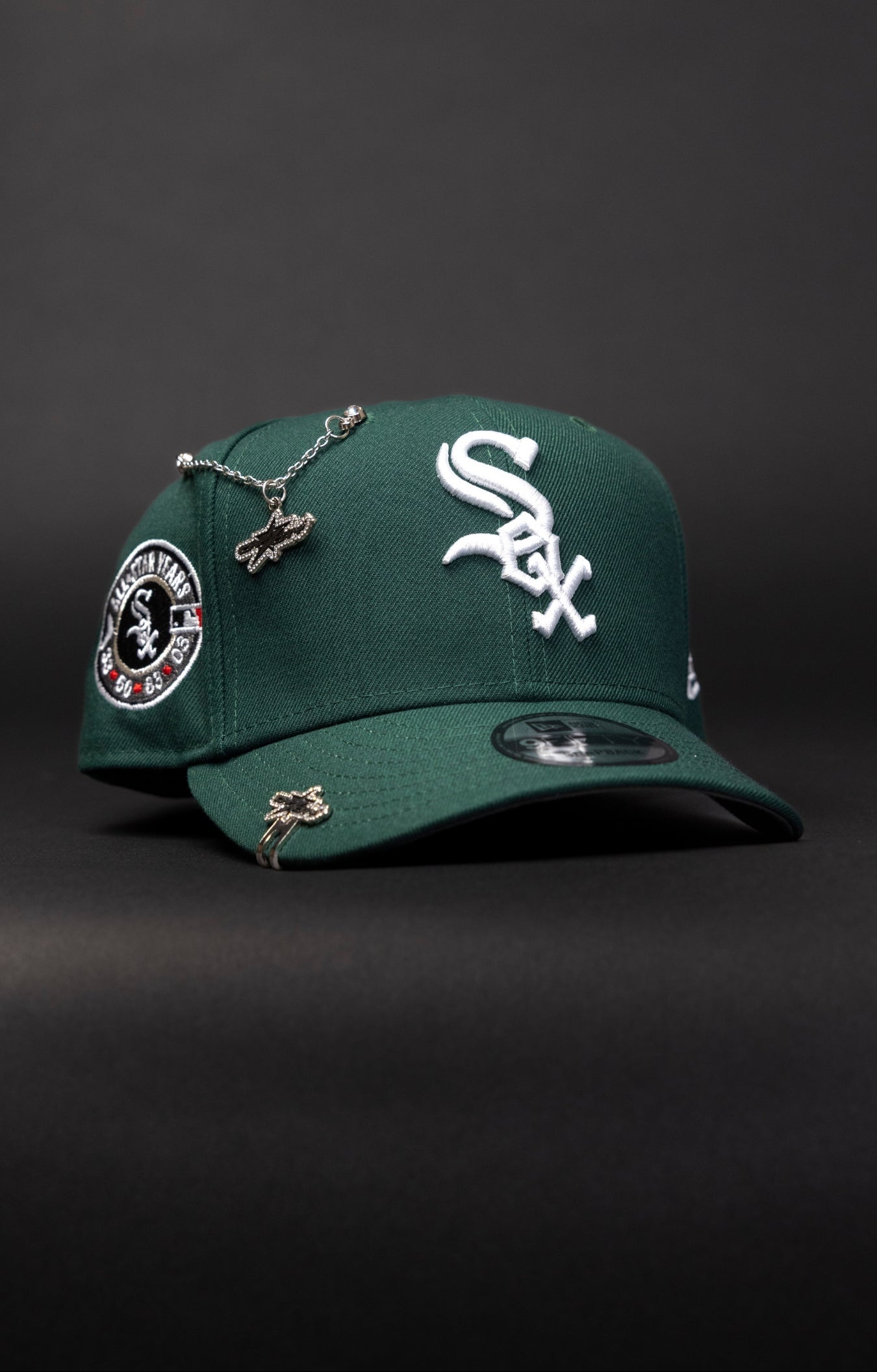 NEW ERA EXCLUSIVE 9FIFTY FOREST GREEN CHICAGO WHITE SOX SNAPBACK W/ AL
