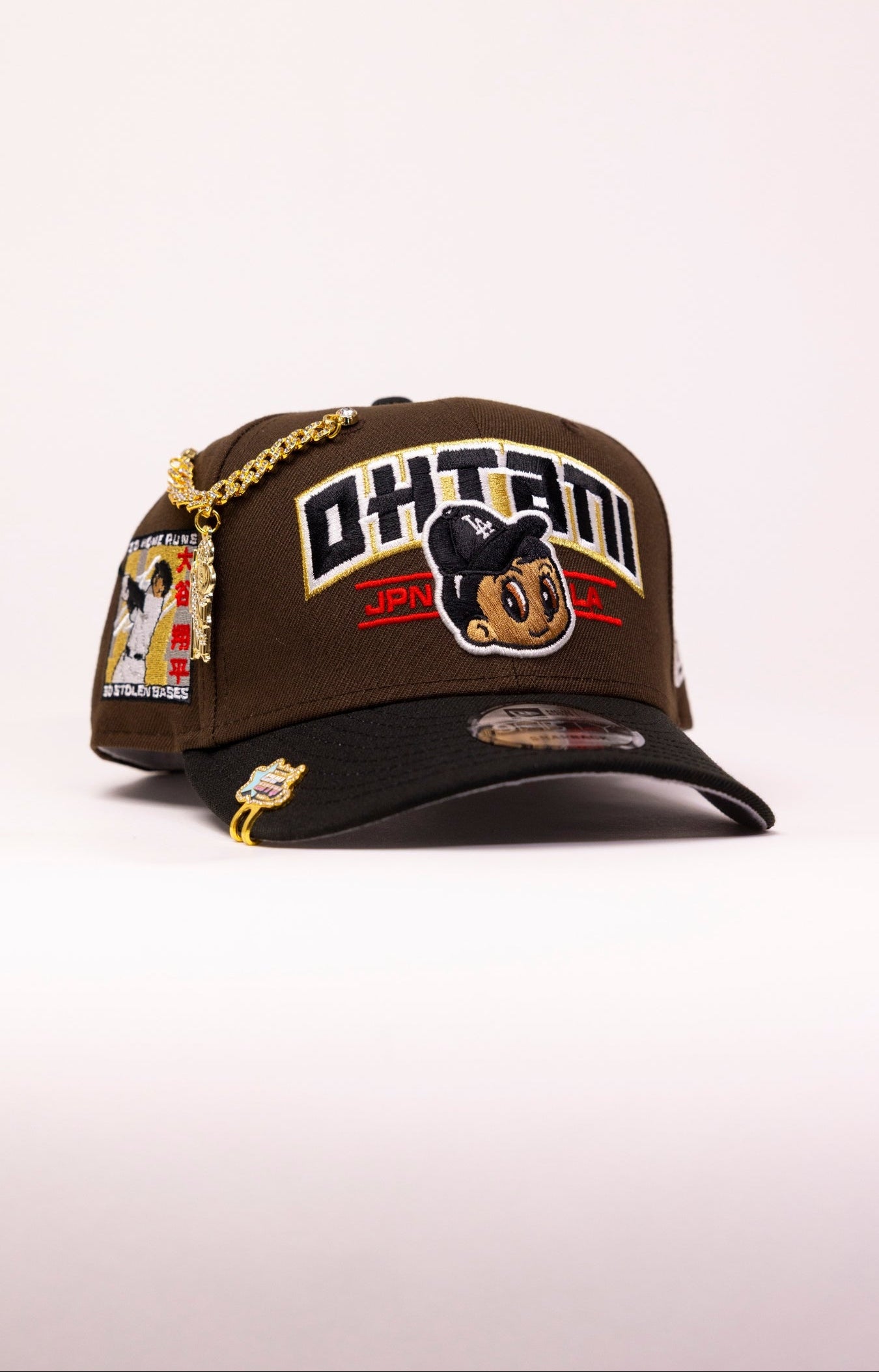 NEW ERA EXCLUSIVE 9FIFTY BROWN/BLACK LOS ANGELES DODGERS SNAPBACK W/ SHOHEI OHTANI SCRIPT + 50-50 CLUB SIDE PATCH
