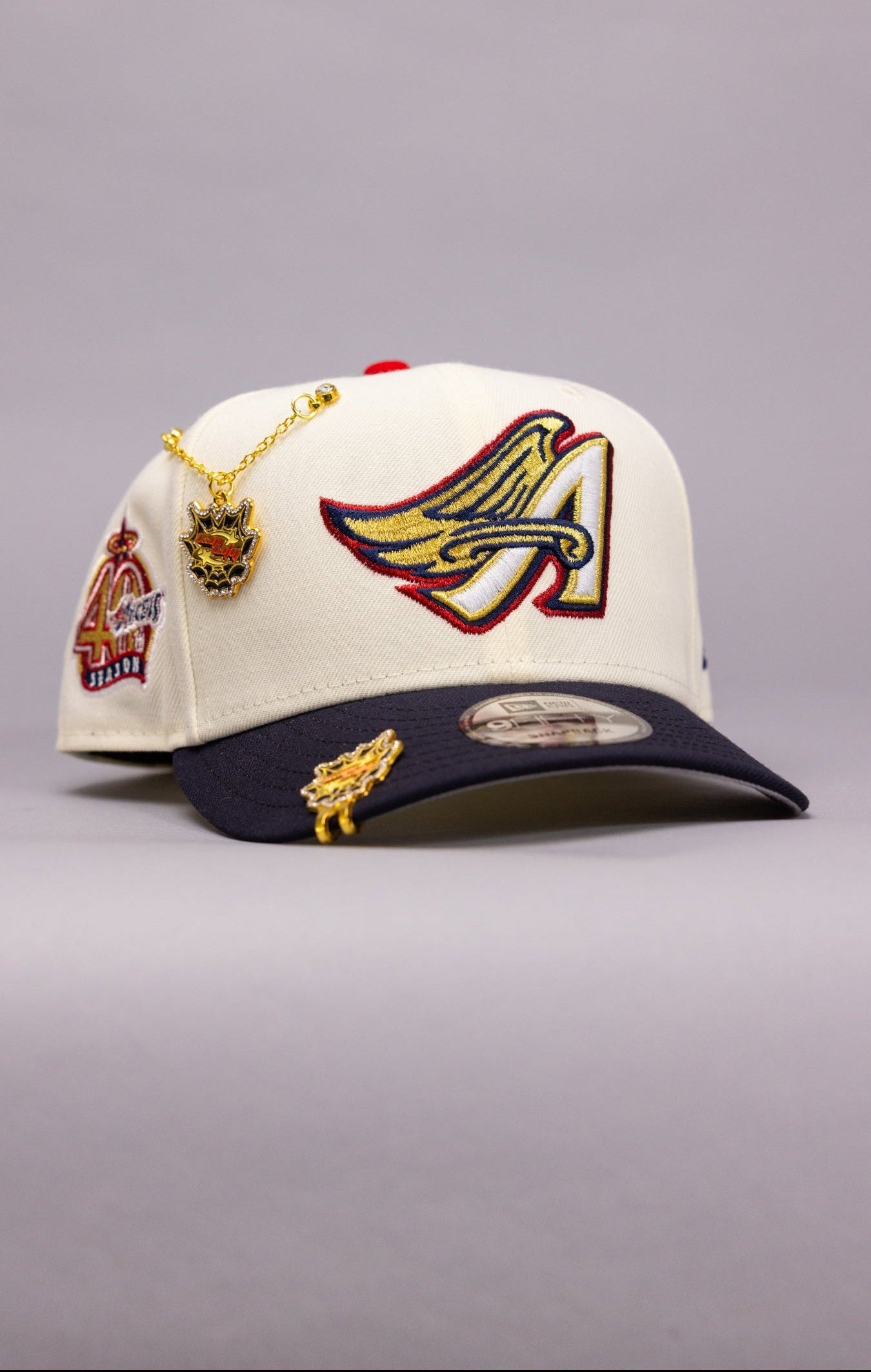 NEW ERA EXCLUSIVE 9FIFTY CHROME/NAVY ANAHEIM ANGELS SNAPBACK W/ 40TH ANNIVERSARY SIDE PATCH