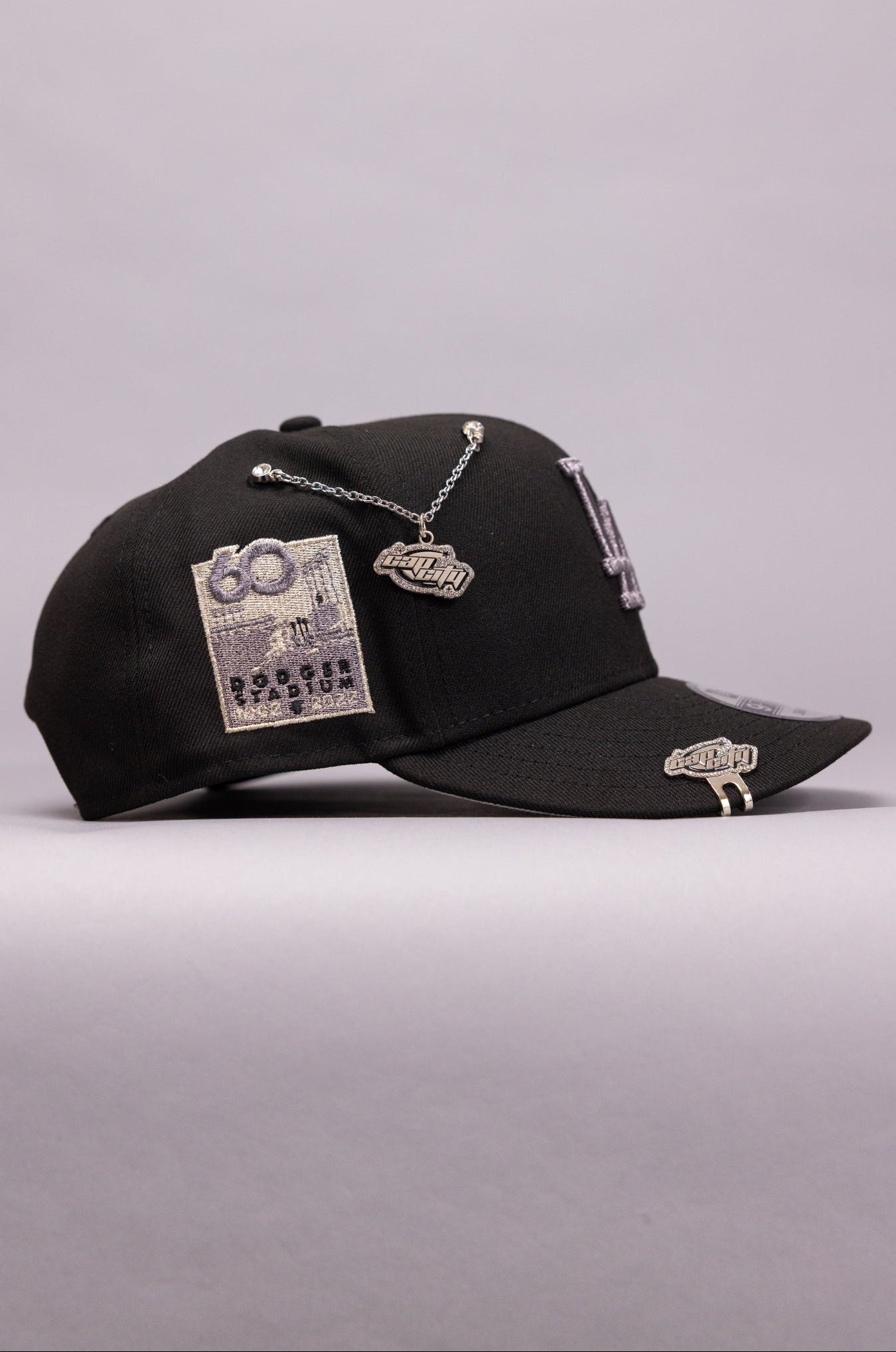 NEW ERA EXCLUSIVE 9FIFTY BLACK LOS ANGELES DODGERS SNAPBACK W/ DODGER STADIUM SIDE PATCH