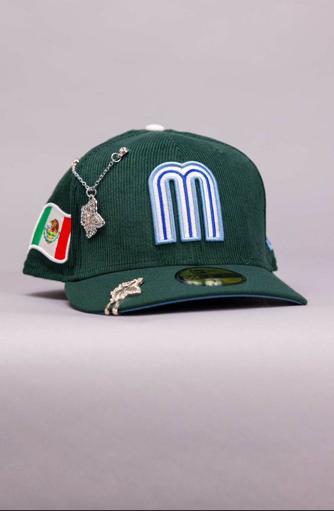 NEW ERA EXCLUSIVE 59FIFTY GREEN CORUROY 2026 WBC MEXICO W/ "MEXICAN FLAG" SIDE PATCH
