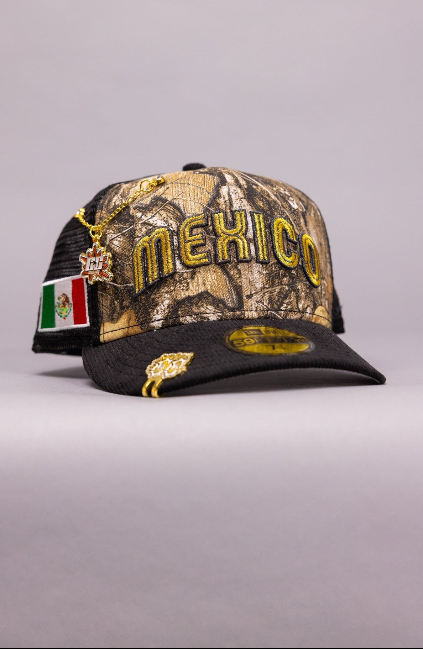 NEW ERA EXCLUSIVE 59FIFTY REALTREE 2026 WBC MEXICO MESHBACK W/ "MEXICAN FLAG" SIDE PATCH