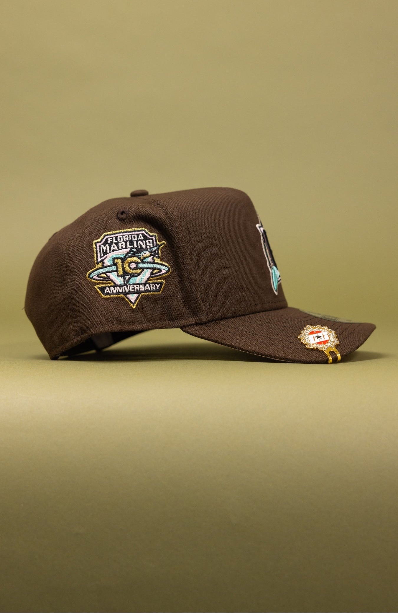 NEW ERA 9FIFTY A-FRAME BROWN MIAMI MARLINS W/ 10TH ANNIVERSARY SIDE PATCH