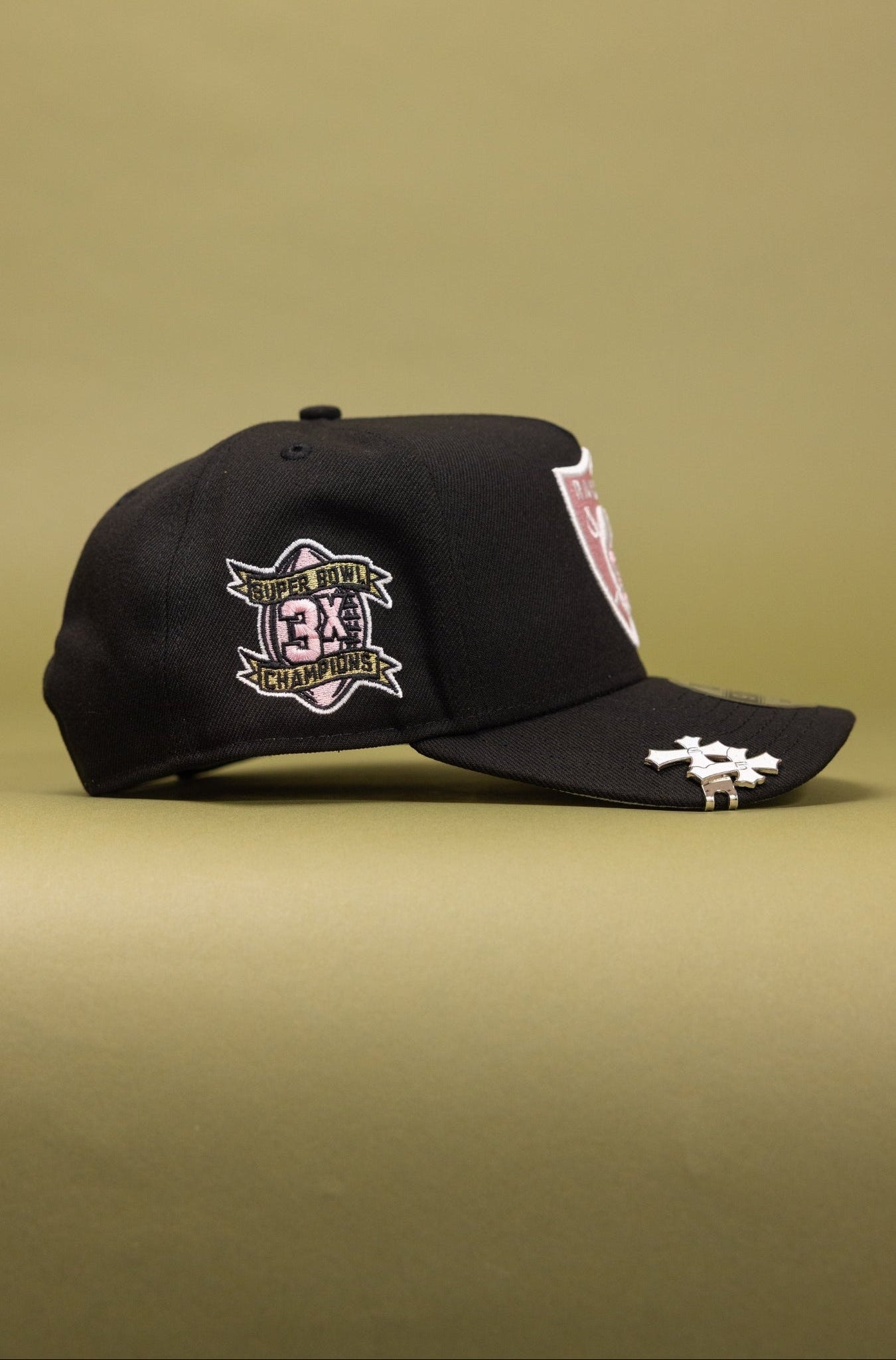 NEW ERA 9FIFTY A-FRAME BLACK LAS VEGAS RAIDERS W/ 30TH ANNIVERSARY SIDE PATCH