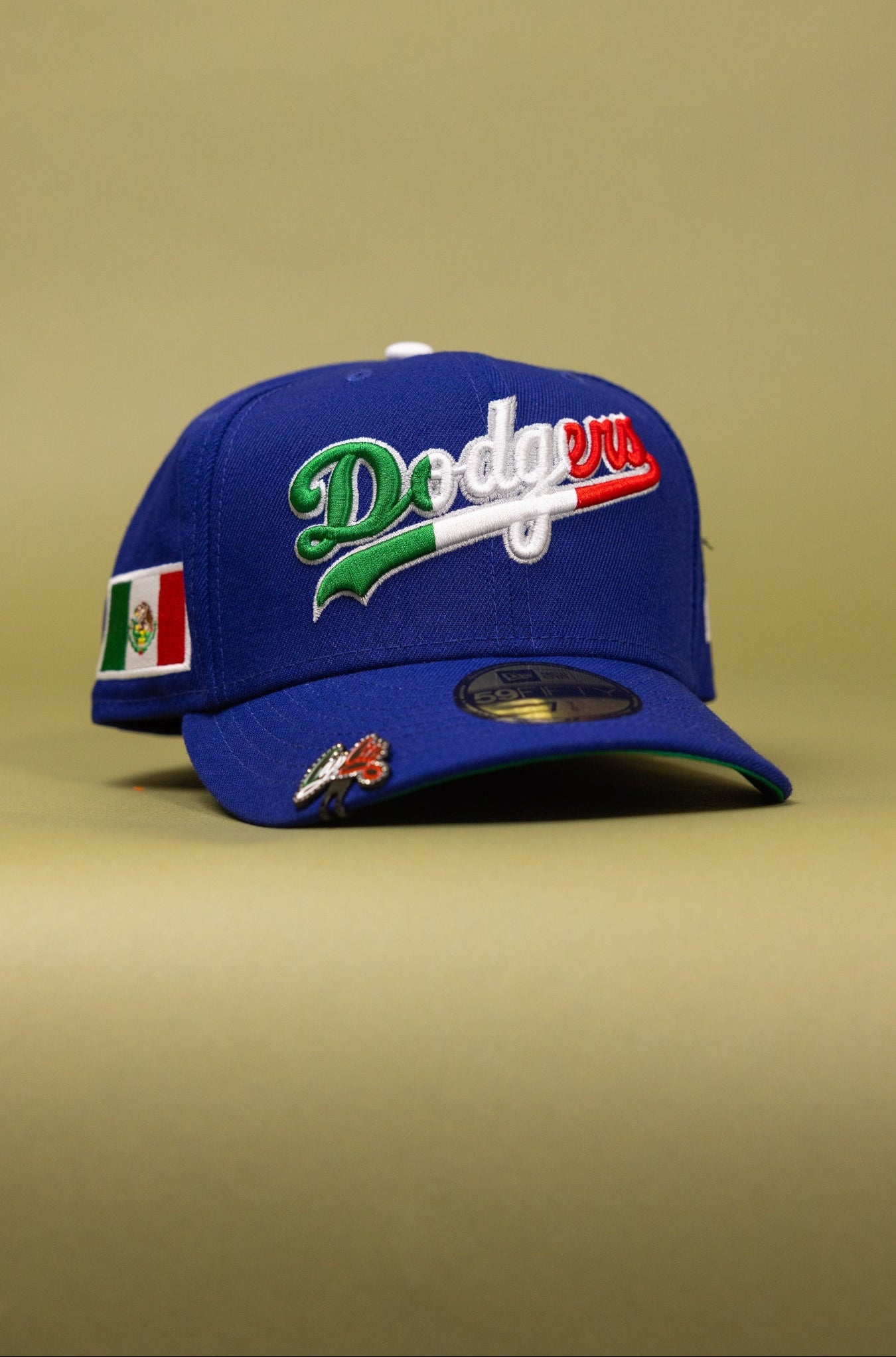 NEW ERA EXCLUSIVE 59FIFTY BLUE LOS ANGELES DODGERS W/ MEXICAN FLAG LOGO + MEXICO FLAG SIDE PATCH