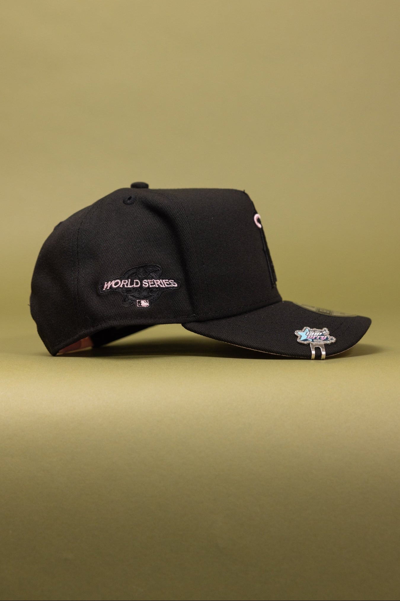 NEW ERA 9FIFTY A-FRAME BLACKED OUT ANAHEIM ANGELS W/ WORLD SERIES SIDE PATCH