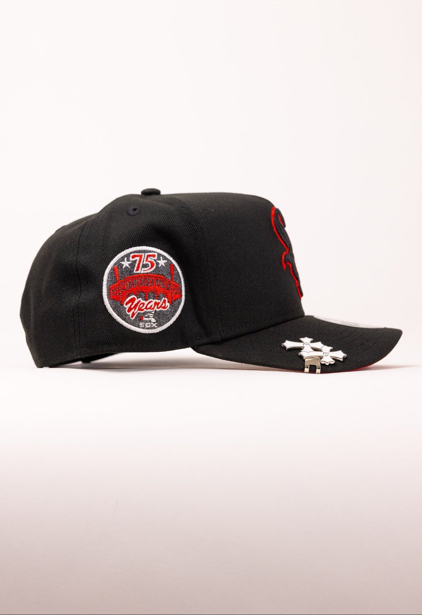 NEW ERA 9FIFTY A-FRAME BLACKED OUT CHICAGO WHITE SOX W/ COMISKEY PARK SIDE PATCH