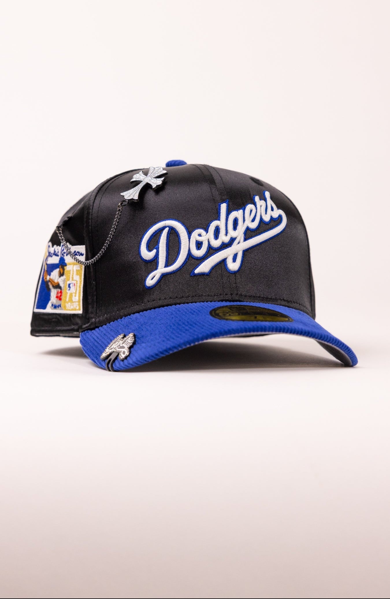 NEW ERA EXCLUSIVE 59FIFTY SATIN/CORDUROY LOS ANGELES DODGERS SCRIPT W/ JACKIE ROBINSON SIDE PATCH