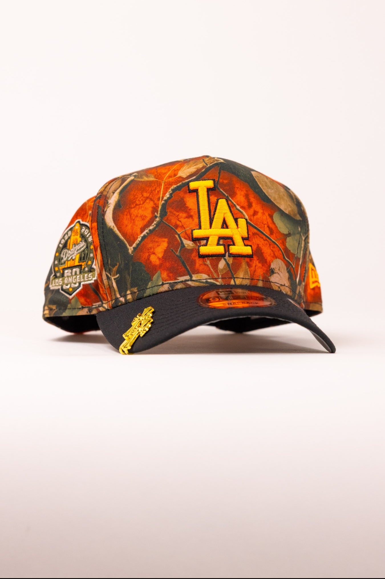 NEW ERA 9FIFTY A-FRAME REALTREE/BLACK LOS ANGELES DODGERS W/ 60TH ANNIVERSARY SIDE PATCH