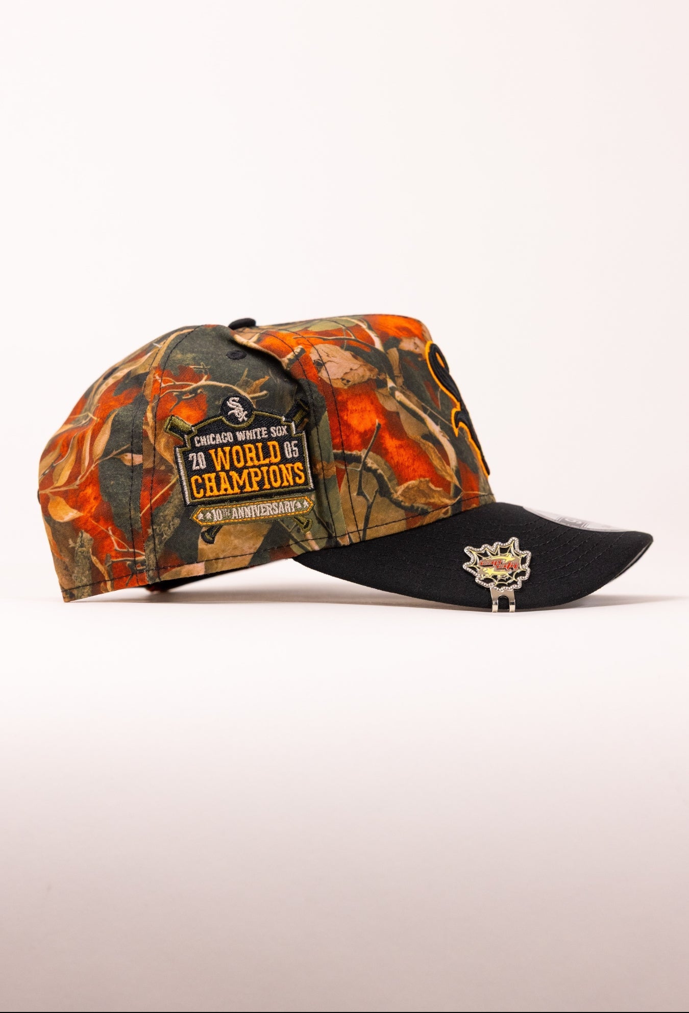 NEW ERA 9FIFTY A-FRAME REALTREE/BLACK CHICAGO WHITE SOX W/ WORLD CHAMPIONS SIDE PATCH