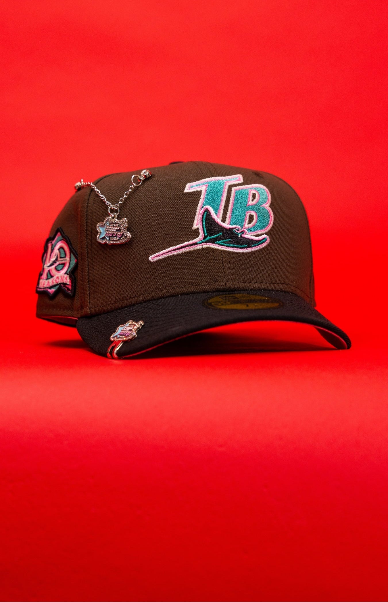 NEW ERA EXCLUSIVE 59FIFTY BROWN/BLACK TAMPA BAY RAYS W/ 10TH SEASON SIDE PATCH