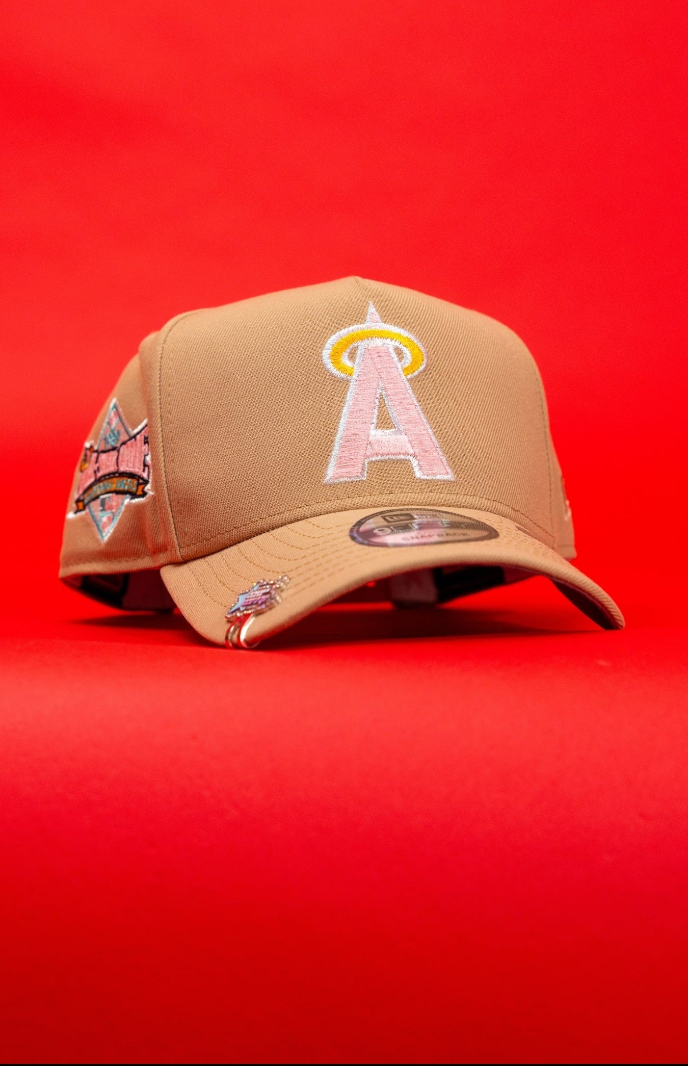 NEW ERA 9FIFTY A-FRAME BEIGE ANAHEIM ANGELS SNAPBACK W/ ALL STAR GAME SIDE PATCH