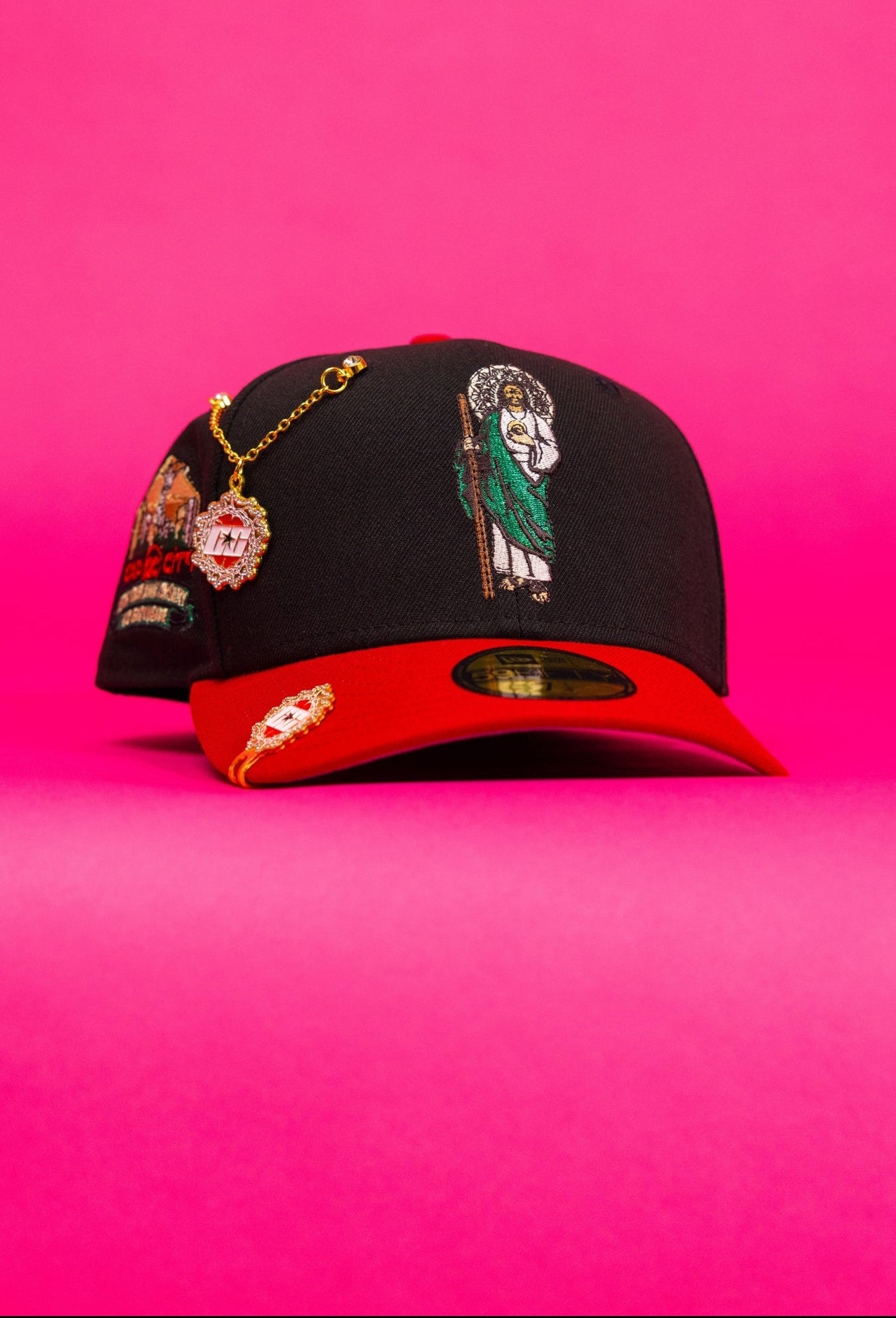 NEW ERA EXCLUSIVE 59FIFTY BLACK/RED "SAN JUDAS TADEO" W/ 15TH ANNIVERSARY SIDE PATCH