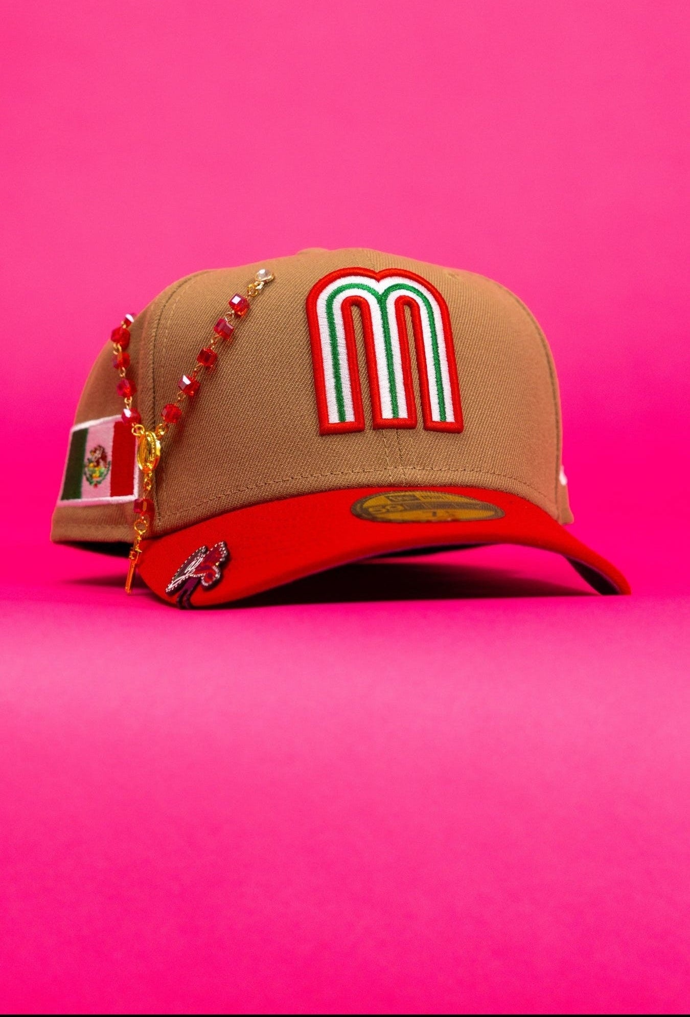 NEW ERA EXCLUSIVE 59FIFTY KHAKI/RED 2026 WBC MEXICO W/ "MEXICAN FLAG" SIDE PATCH