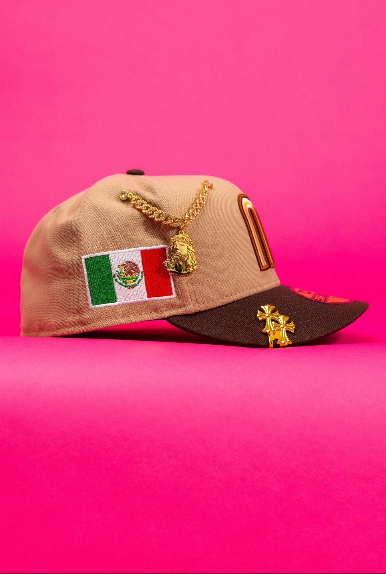 NEW ERA EXCLUSIVE 59FIFTY CAMEL BROWN 2026 WBC MEXICO W/ "MEXICAN FLAG" SIDE PATCH