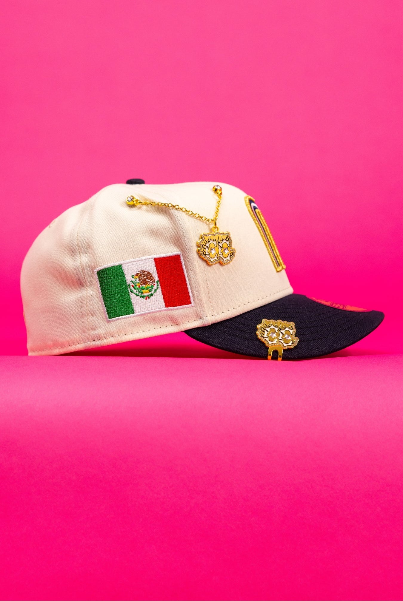 NEW ERA EXCLUSIVE 59FIFTY CHROME/NAVY 2026 WBC MEXICO W/ "MEXICAN FLAG" SIDE PATCH