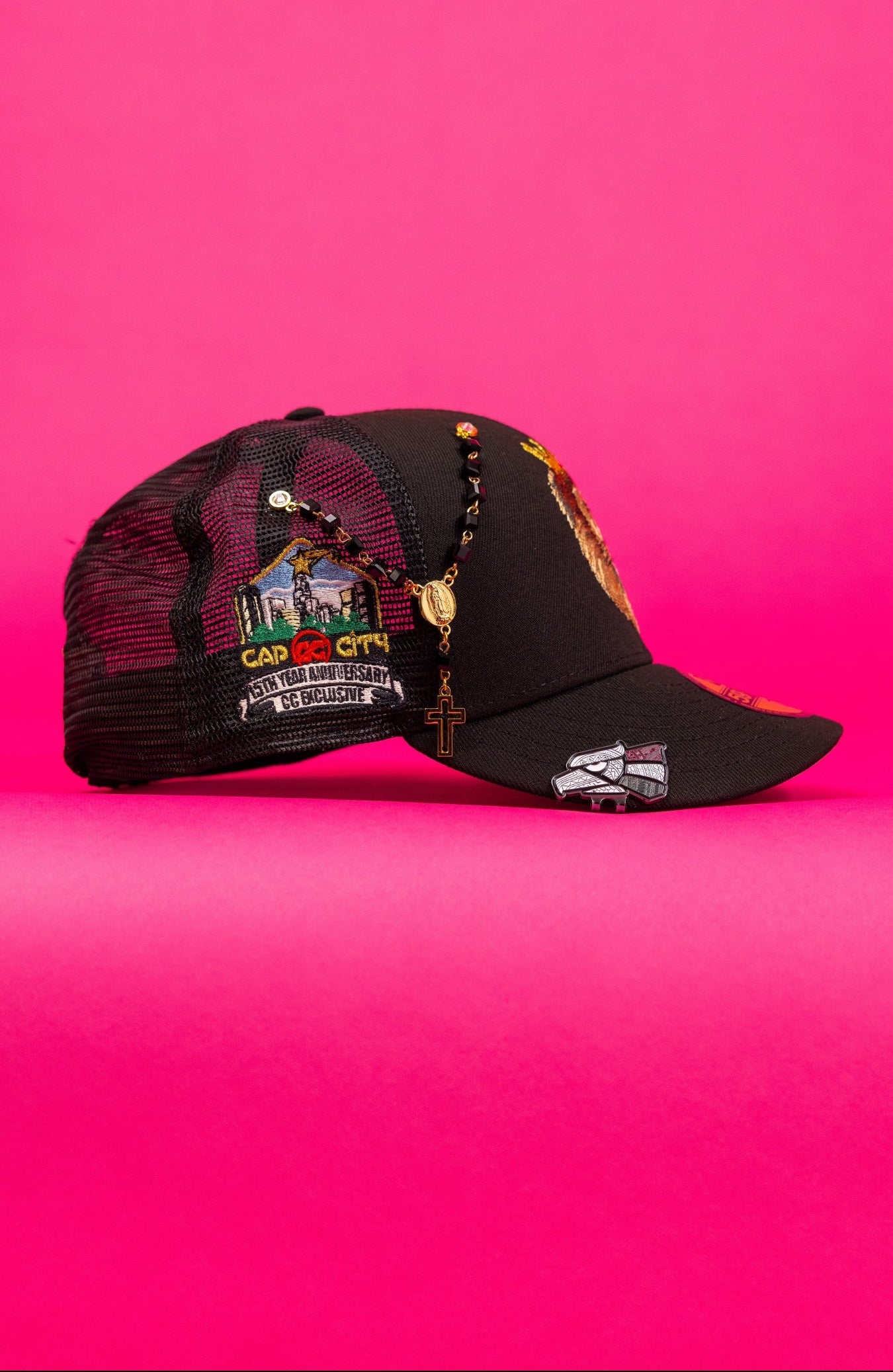 NEW ERA EXCLUSIVE 59FIFTY BLACK "KING OF THE JUNGLE" W/ 15TH ANNIVERSARY SIDE PATCH