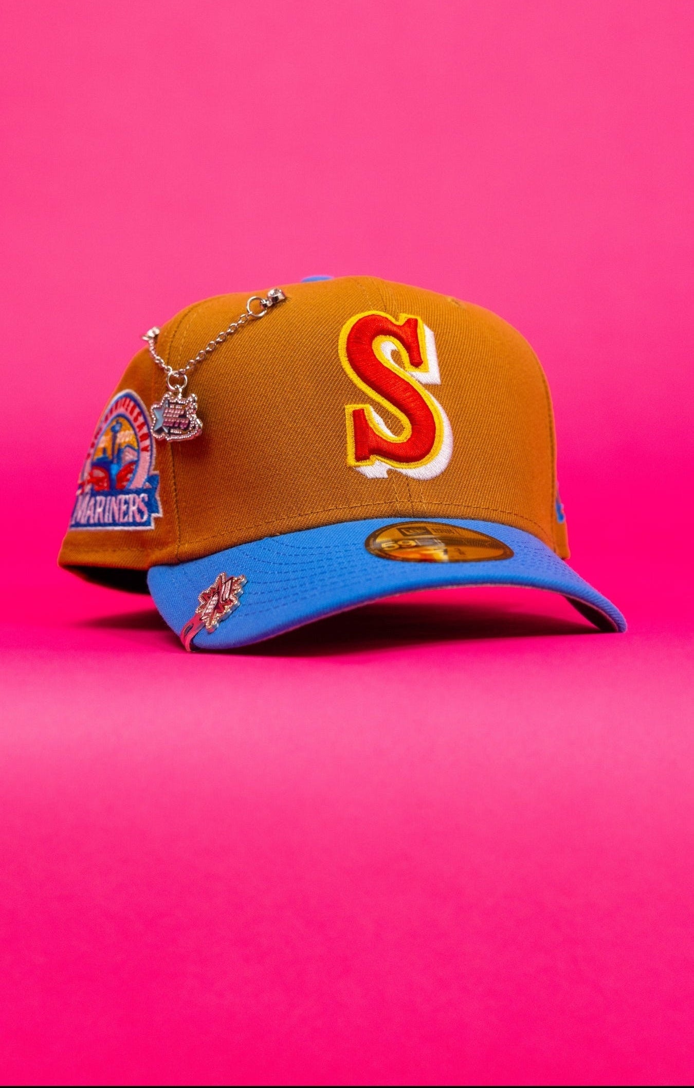 NEW ERA EXCLUSIVE 59FIFTY BRONZE SEATTLE MARINERS W/ ANNIVERSARY SIDE PATCH