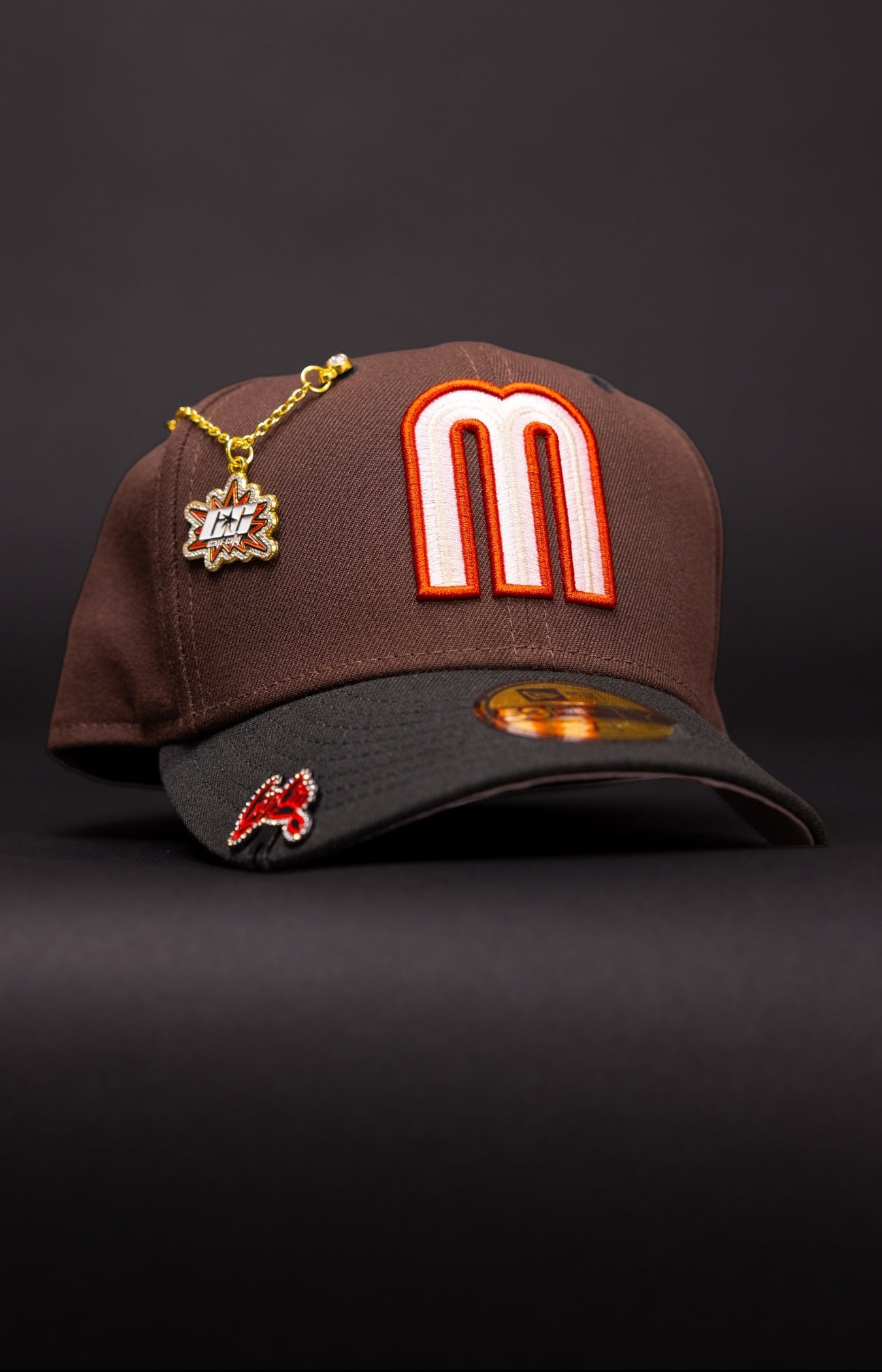 NEW ERA EXCLUSIVE 59FIFTY DARK BROWN/BLACK 2025 WBC MEXICO TWO TONE