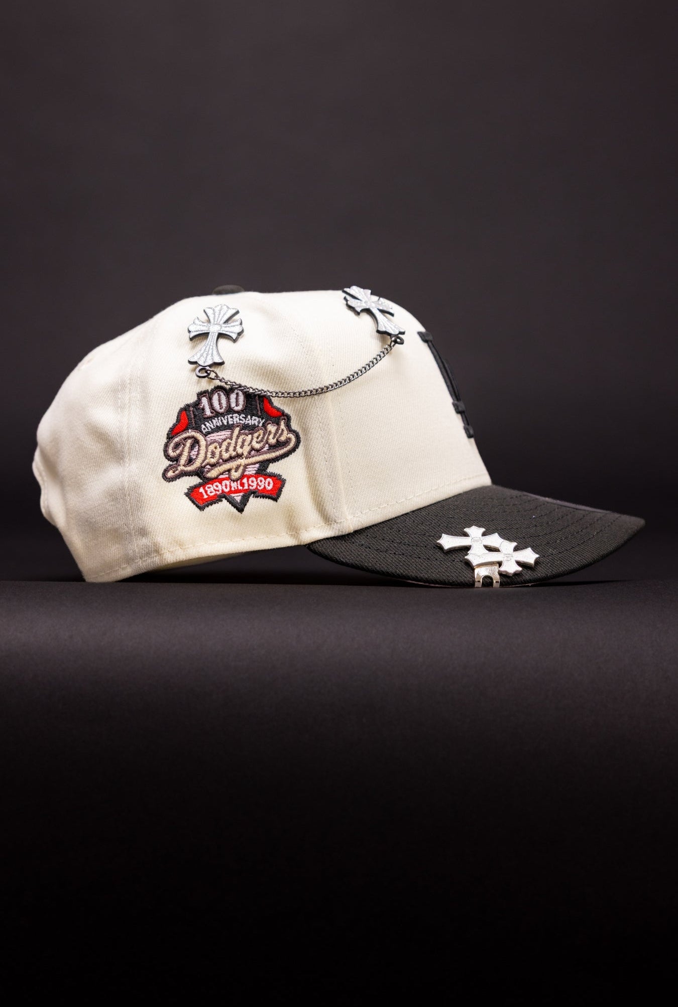 NEW ERA EXCLUSIVE 9FIFTY CHROME/BLACK LOS ANGELES DODGERS SNAPBACK W/ 100TH ANNIVERSARY SIDE PATCH