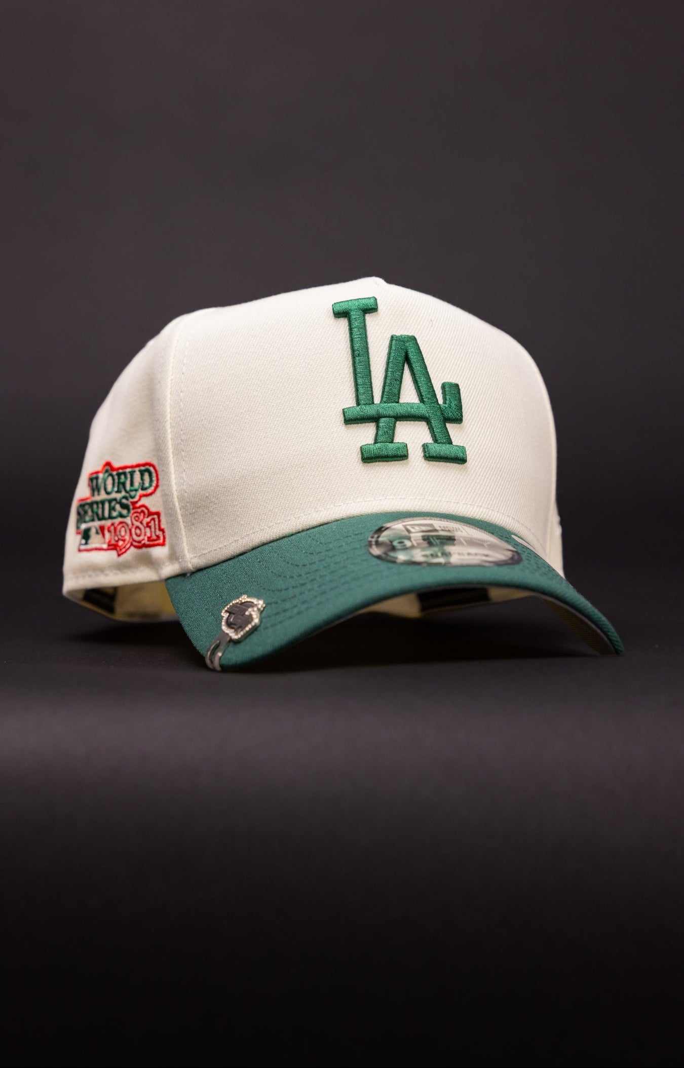 NEW ERA 9FIFTY A-FRAME CHROME/FOREST GREEN LOS ANGELES DODGERS SNAPBACK W/ 1981 WORLD SERIES SIDE PATCH