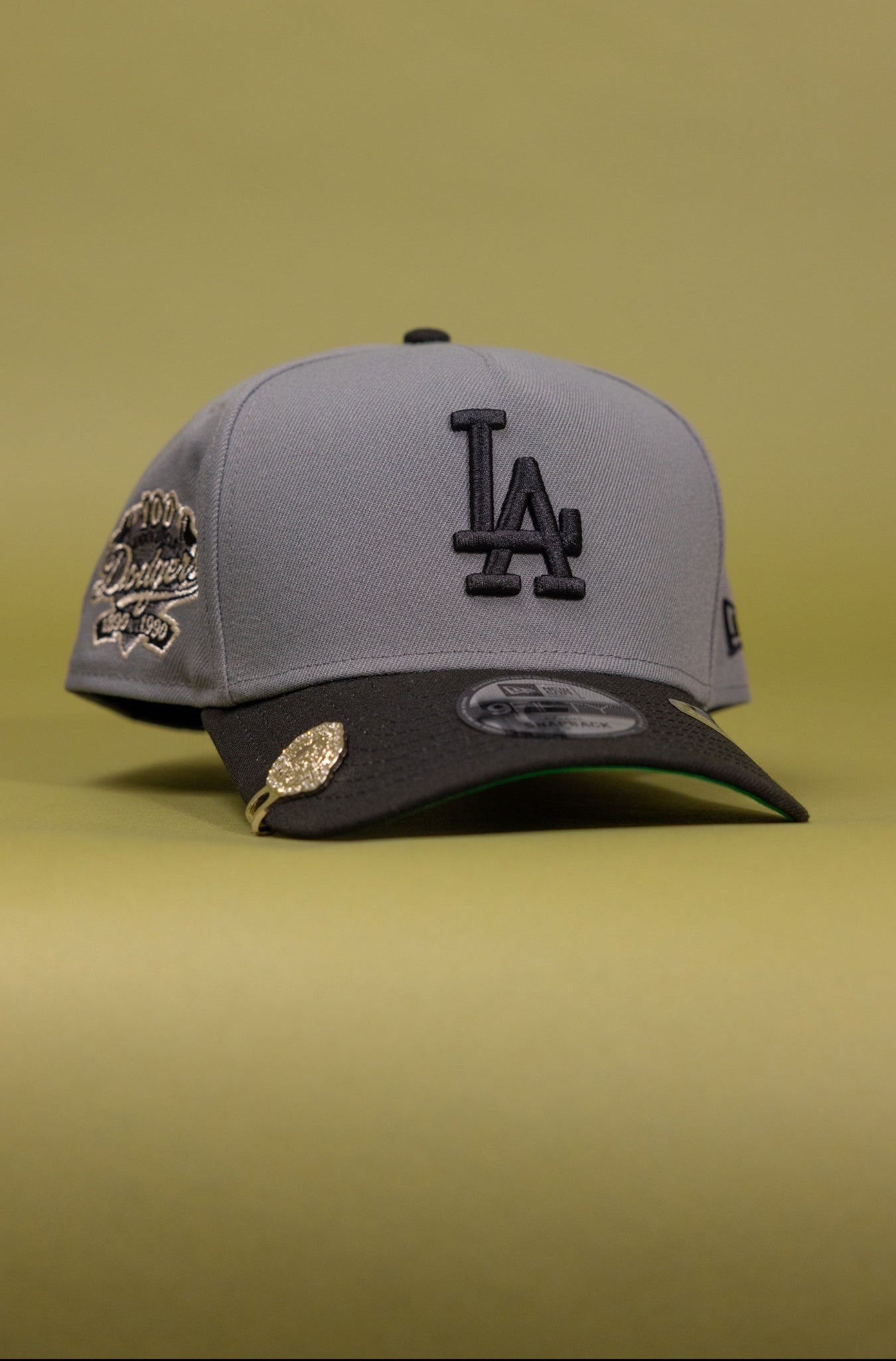 NEW ERA 9FIFTY A-FRAME GREY/BLACK LOS ANGELES DODGERS SNAPBACK W/ 100TH ANNIVERSARY SIDE PATCH