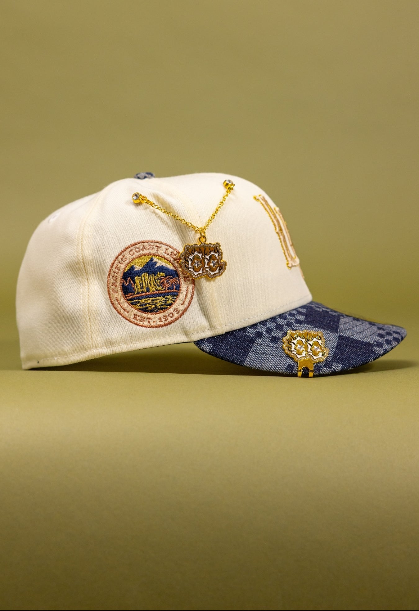 NEW ERA EXCLUSIVE 59FIFTY CHROME/GREY LAS VEGAS AVIATORS W/ PACIFIC COAST LEAGUE SIDE PATCH