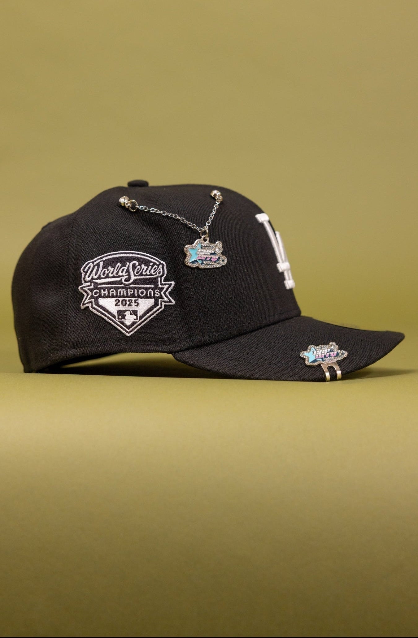 NEW ERA EXCLUSIVE 59FIFTY BLACK LOS ANGELES DOGERS W/ WORLD SERIES CHAMPIONS SIDE PATCH