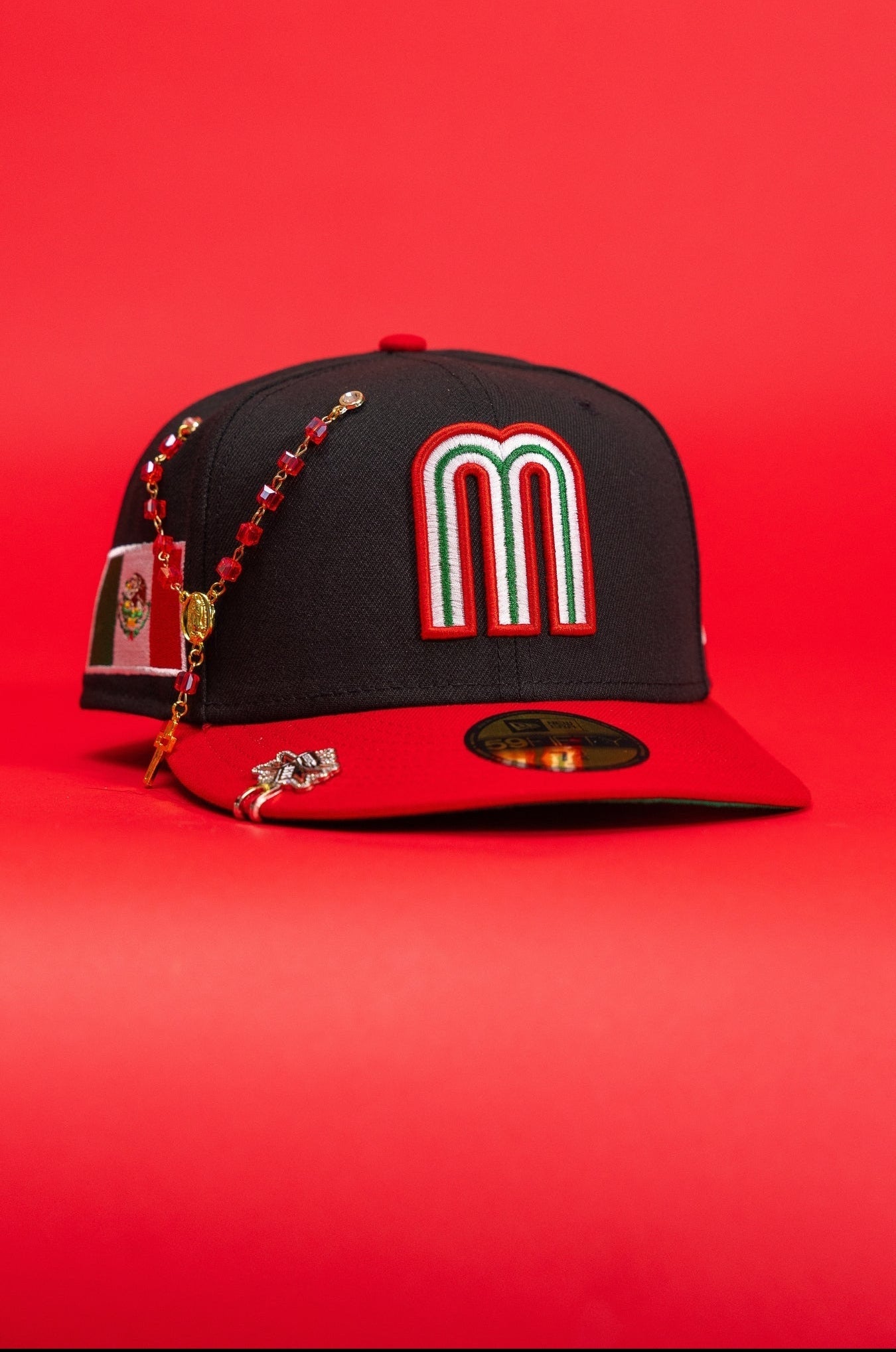 NEW ERA EXCLUSIVE 59FIFTY BLACK/RED 2026 WBC MEXICO W/ "MEXICAN FLAG" SIDE PATCH
