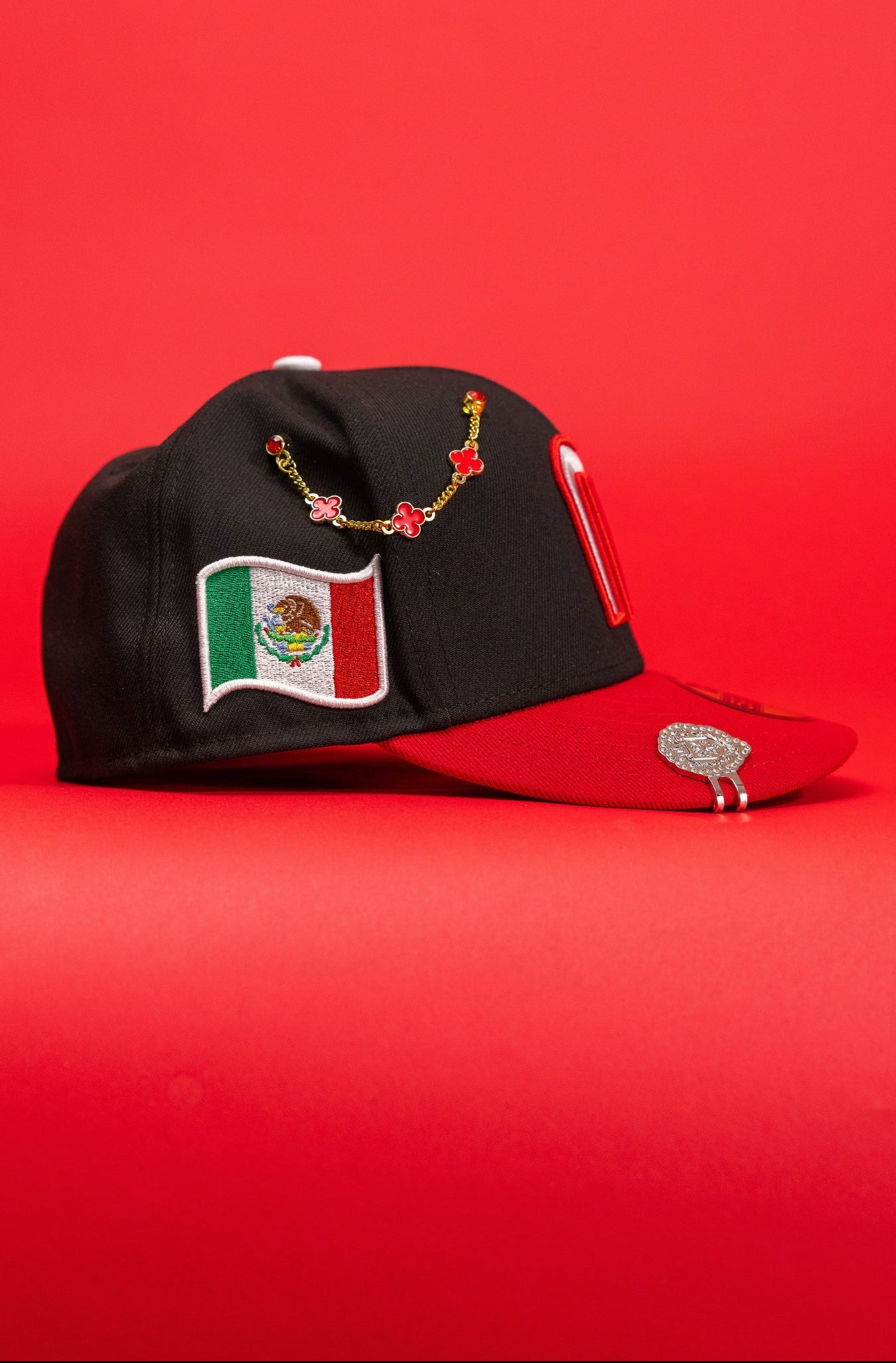 NEW ERA EXCLUSIVE 59FIFTY BLACK/RED 2026 WBC MEXICO W/ "MEXICAN FLAG" SIDE PATCH