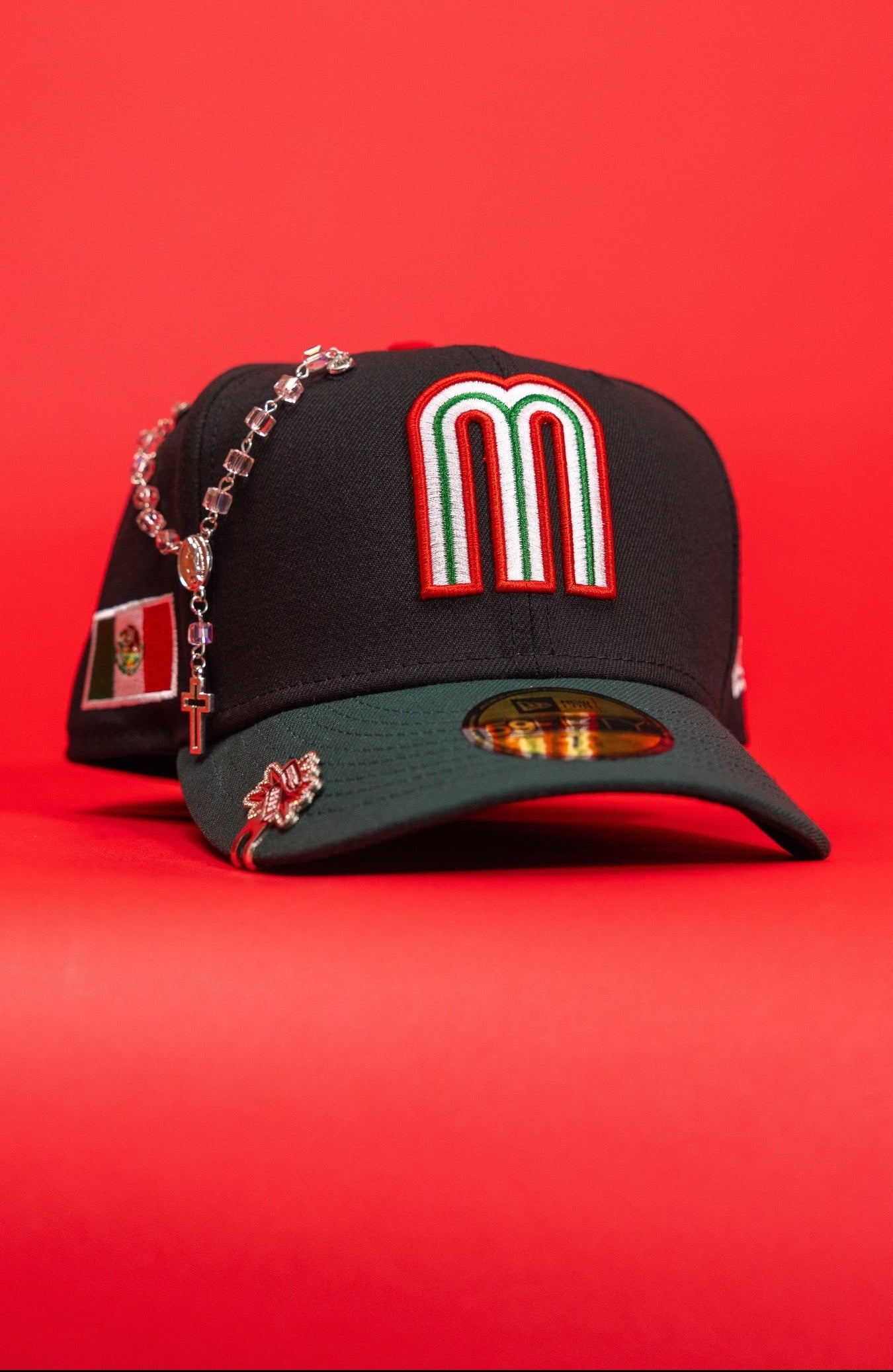 NEW ERA EXCLUSIVE 59FIFTY BLACK/FOREST GREEN 2026 WBC MEXICO W/ "MEXICAN FLAG" SIDE PATCH