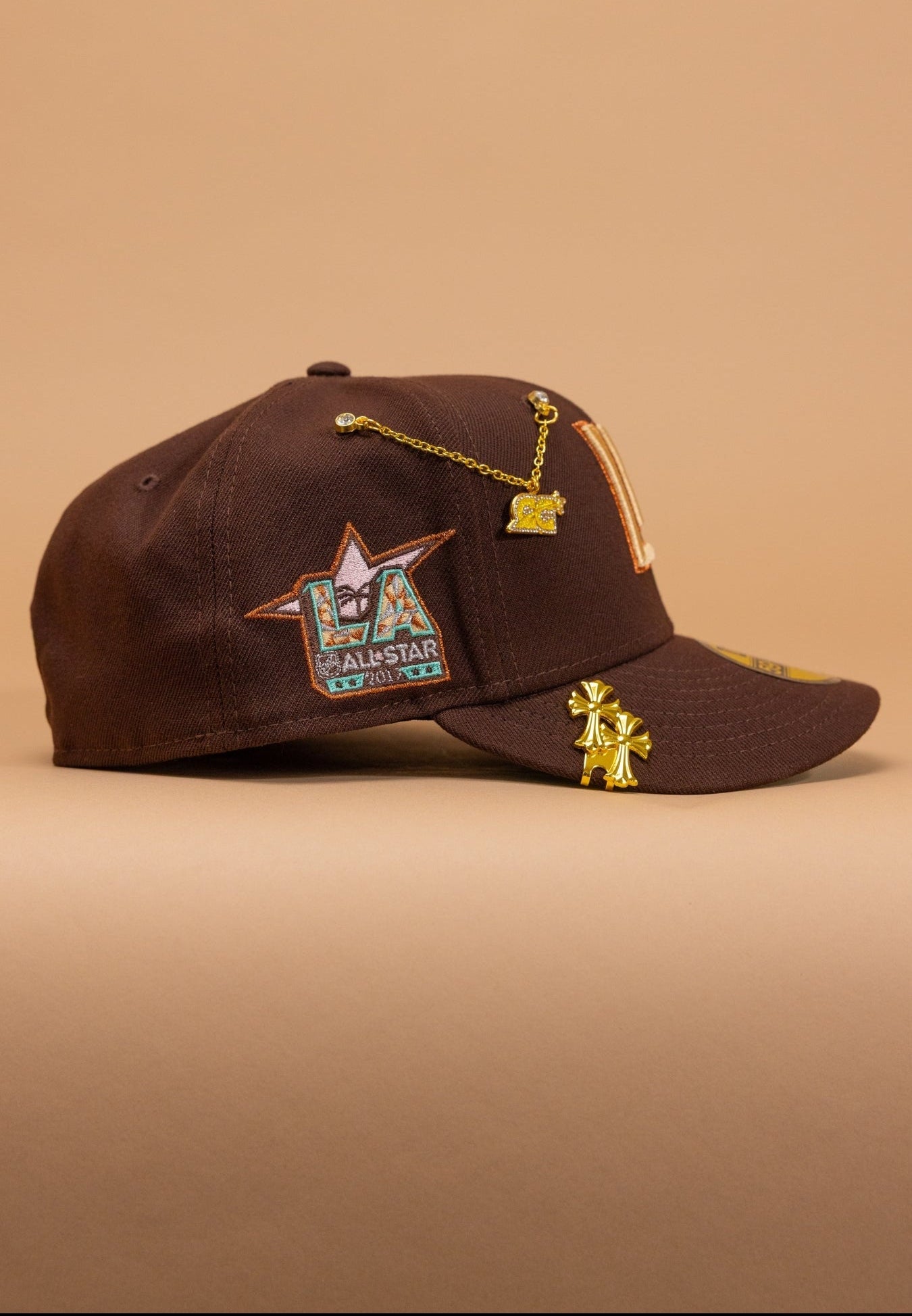 New Era Exclusive 59Fifty Dark Brown Los Angeles Kings W/ 2017 All Star Side Patch