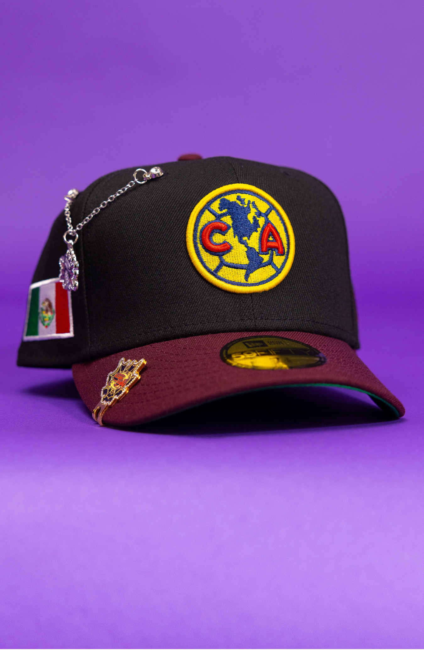 New Era Exclusive 59Fifty Black/Burgundy Club America W/ Mexico Flag Side Patch