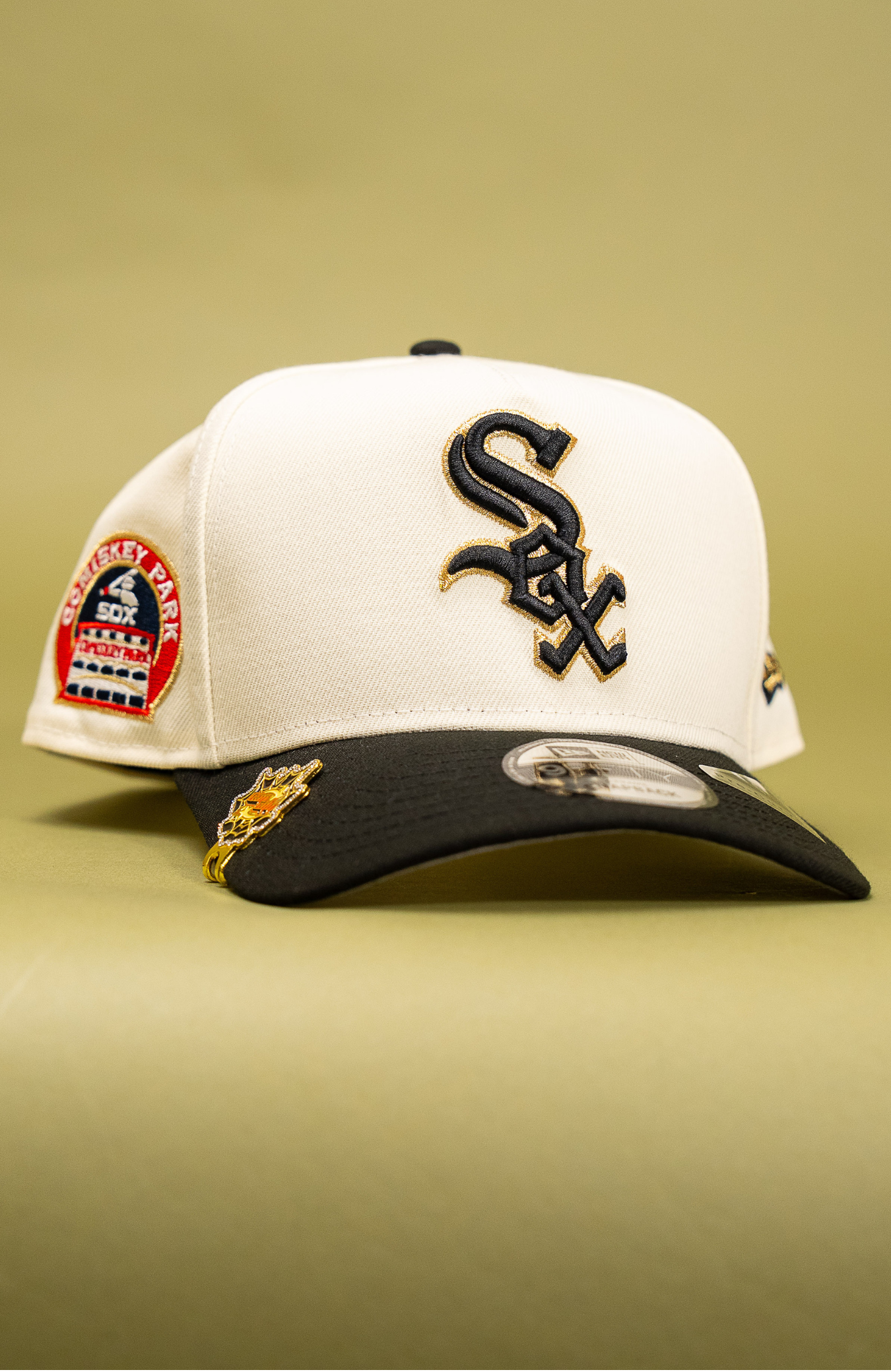 New Era 9Fifty A-Frame Chrome/Black Chicago White Sox Snapback W/ Comiskey Park Side Patch