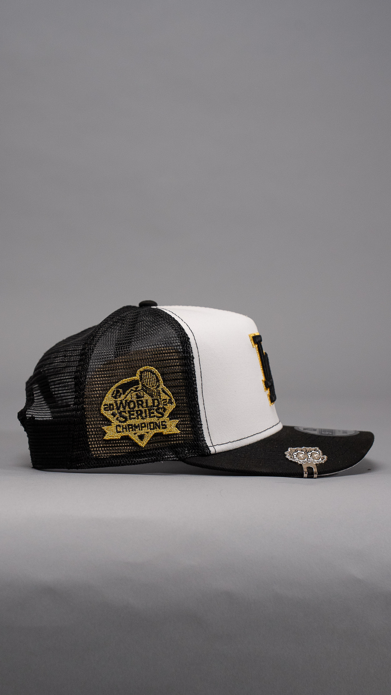 New Era 9Fifty A-Frame Pearl White Los Angeles Dodgers Meshback W/ World Series Champions Side Patch
