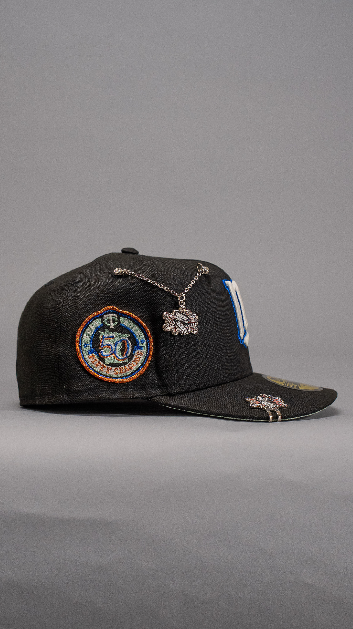 New Era Exclusive 59Fifty Black Minnesota Twins W/ 50th Anniversary Side Patch