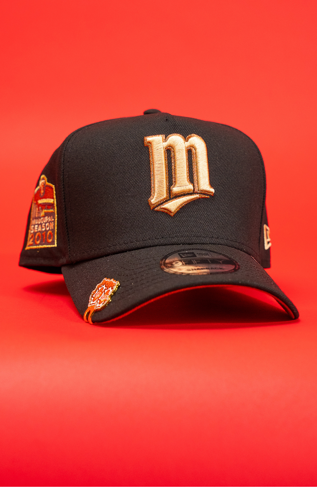 New Era 9Fifty A-Frame Black Minnesota Twins Snapback W/ 2010 Inaugural Season Side Patch