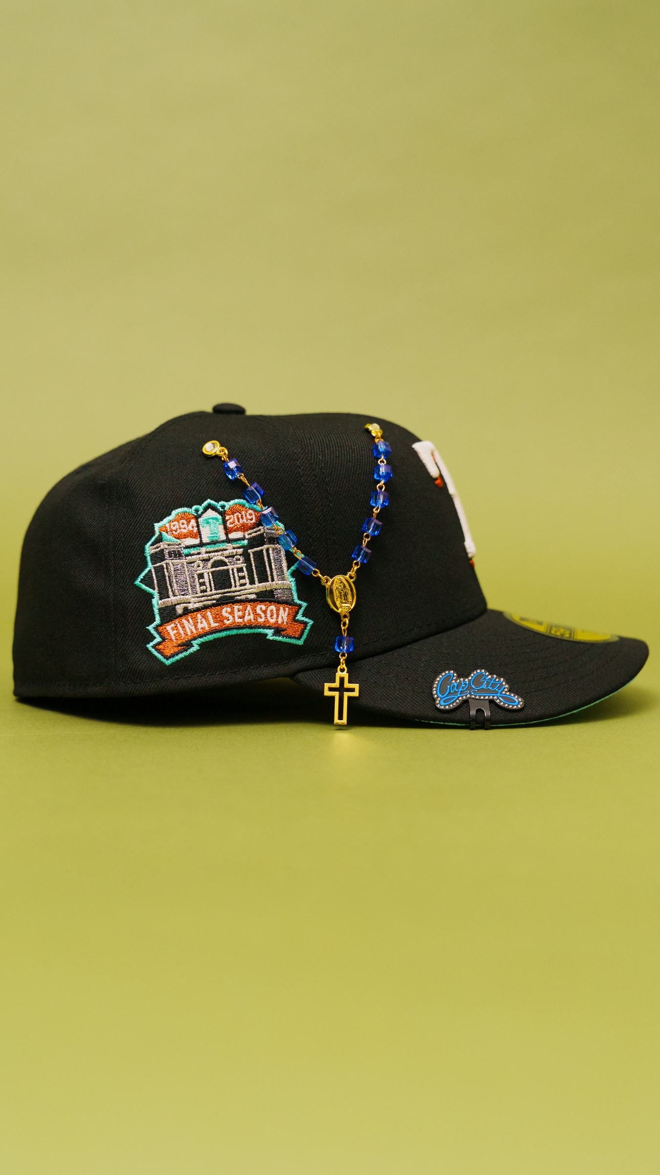 New Era Exclusive 59Fifty Black Texas Rangers W/ Final Season Side Patch