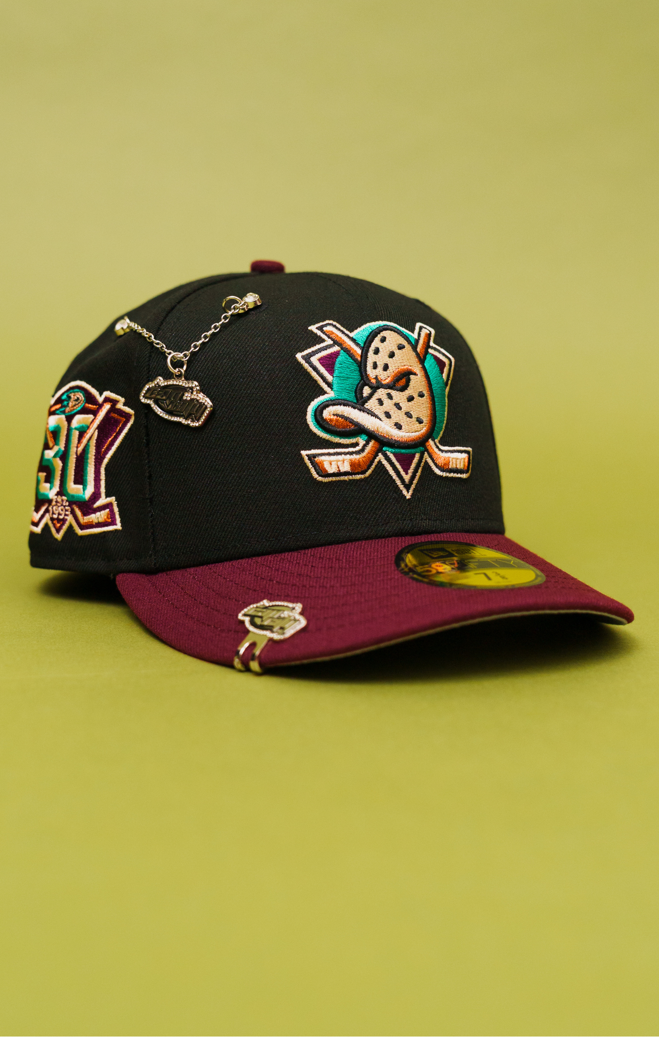 New Era Exclusive 59Fifty Black/Burgundy Anaheim Ducks W/ 30th Anniversary Side Patch