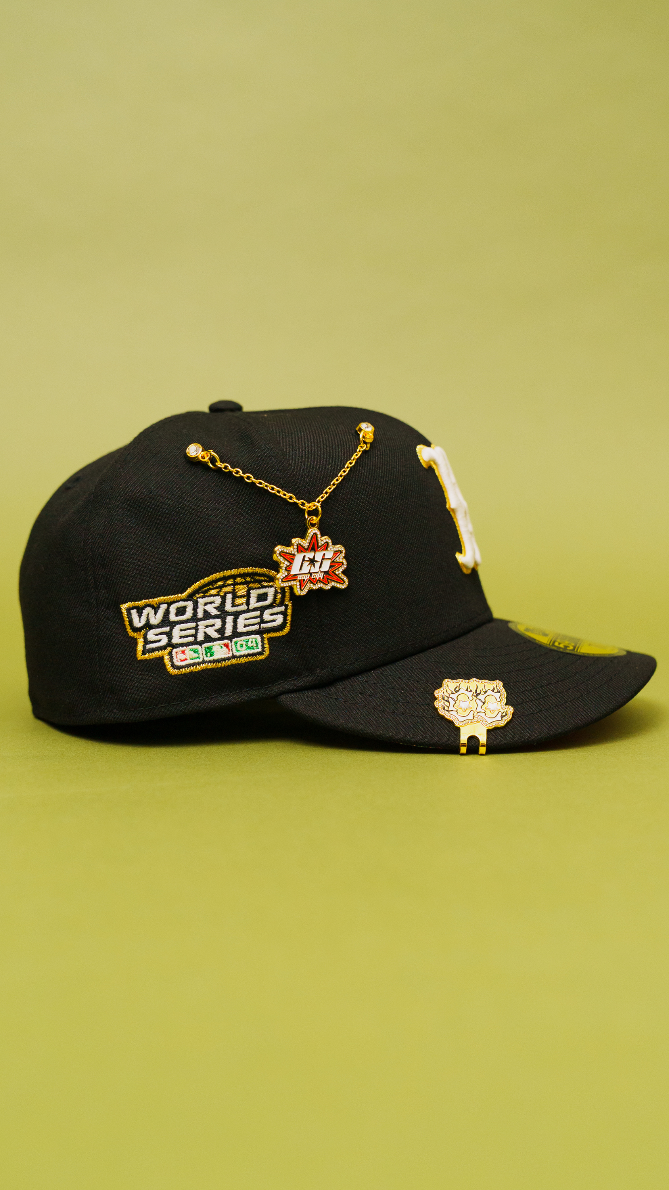 New Era Exclusive 59Fifty Black Boston Red Sox W/ 2004 World Series Side Patch