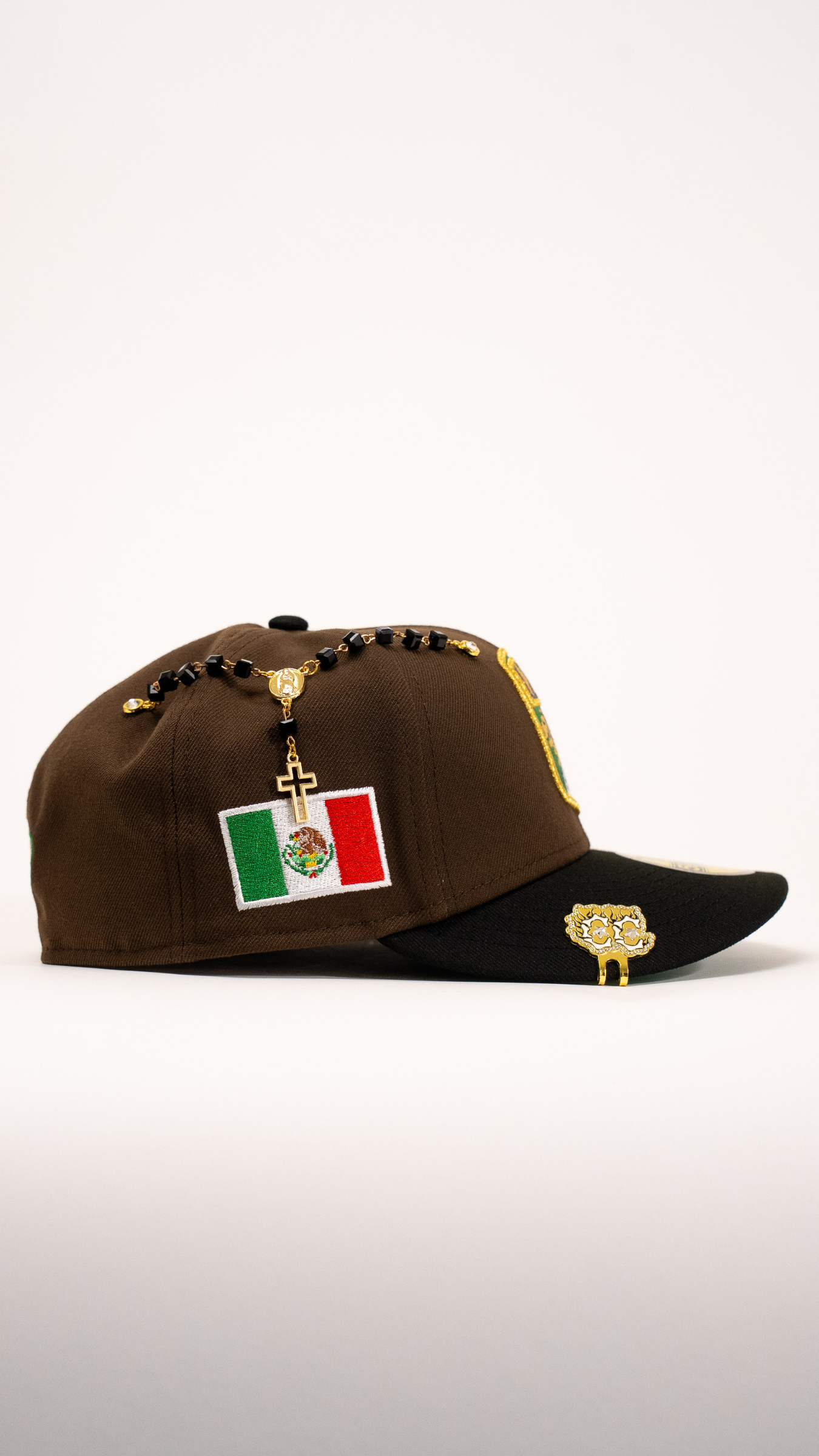 New Era Exclusive 59Fifty Brown/Black Club Leon W/ Mexico Flag Side Patch